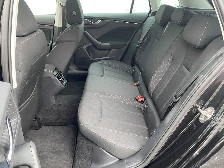 Škoda Kamiq 1.0 TSi Ambition