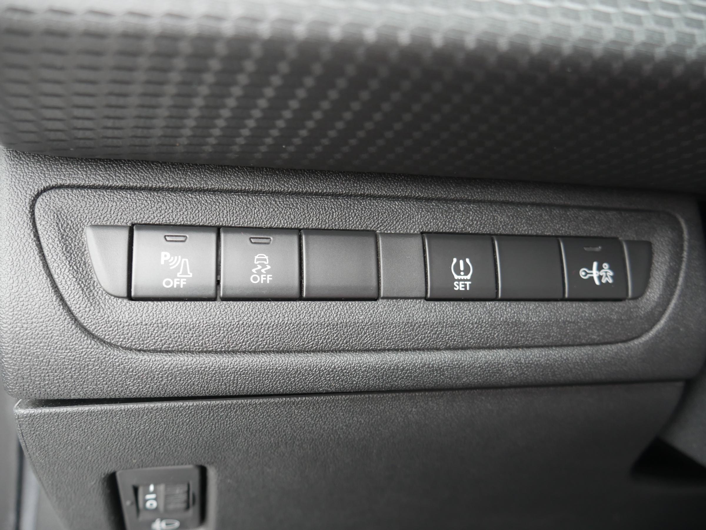 Peugeot 2008, 2015 - pohled č. 13