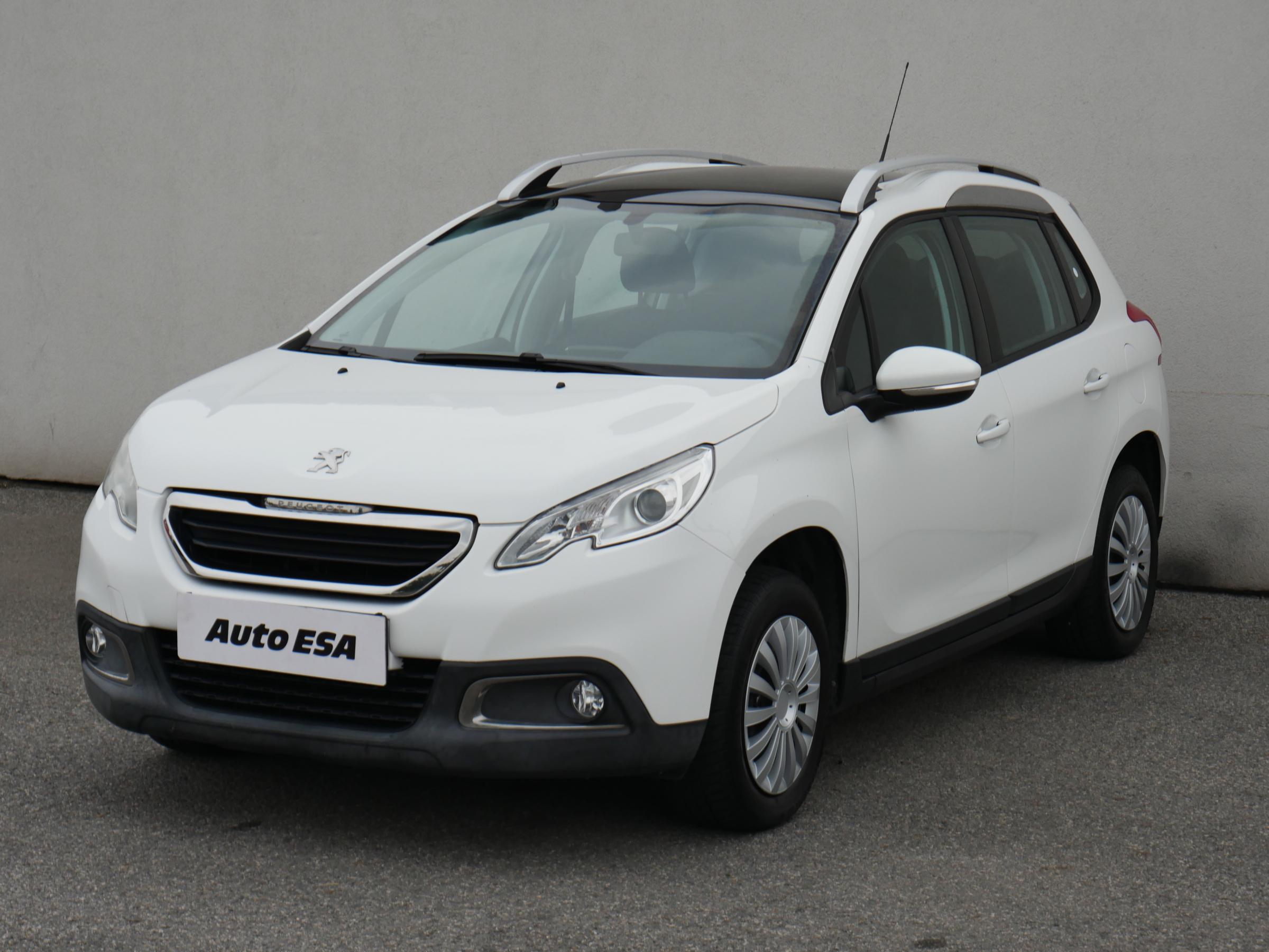 Peugeot 2008, 2015 - pohled č. 3