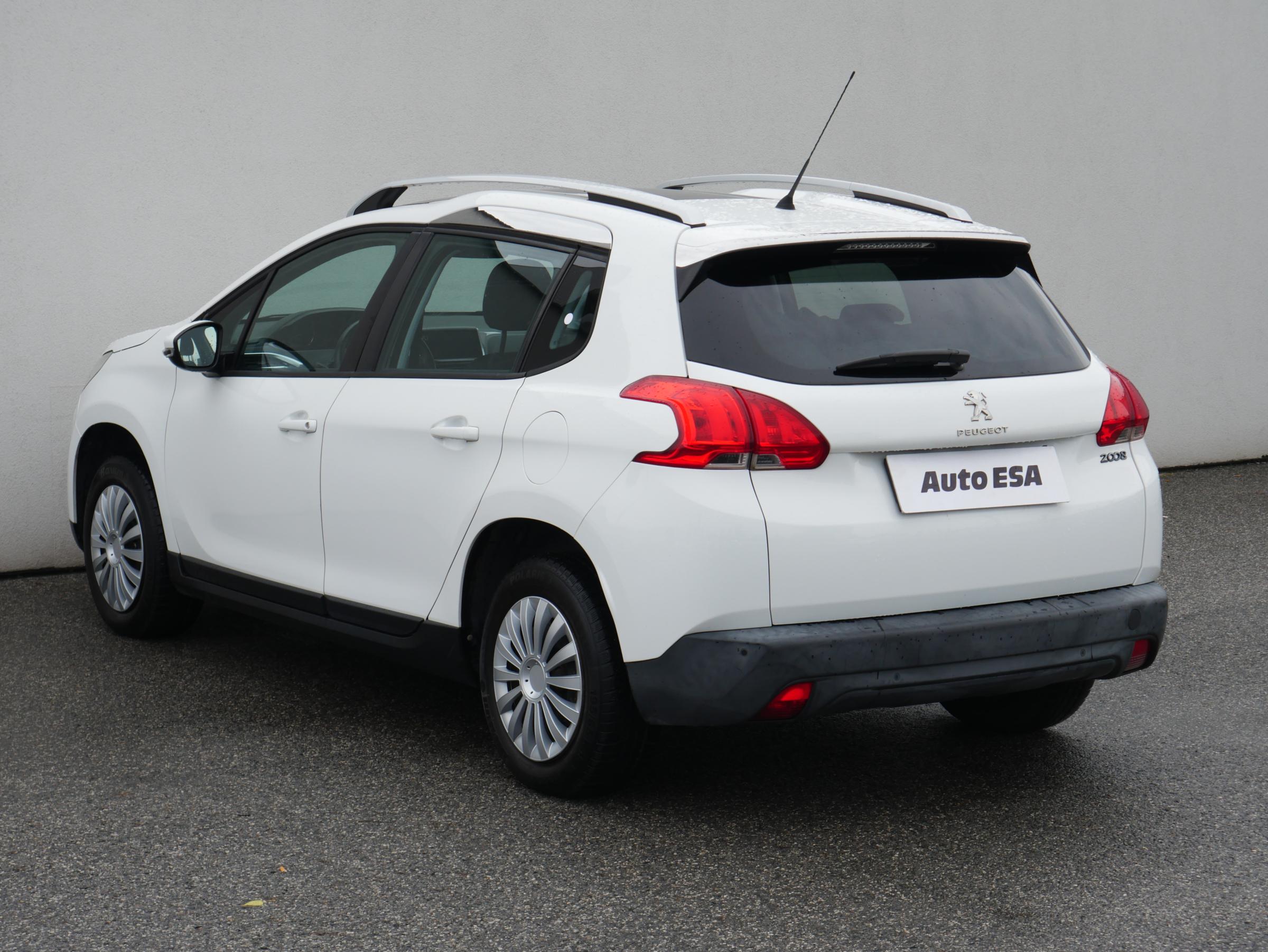 Peugeot 2008, 2015 - pohled č. 6