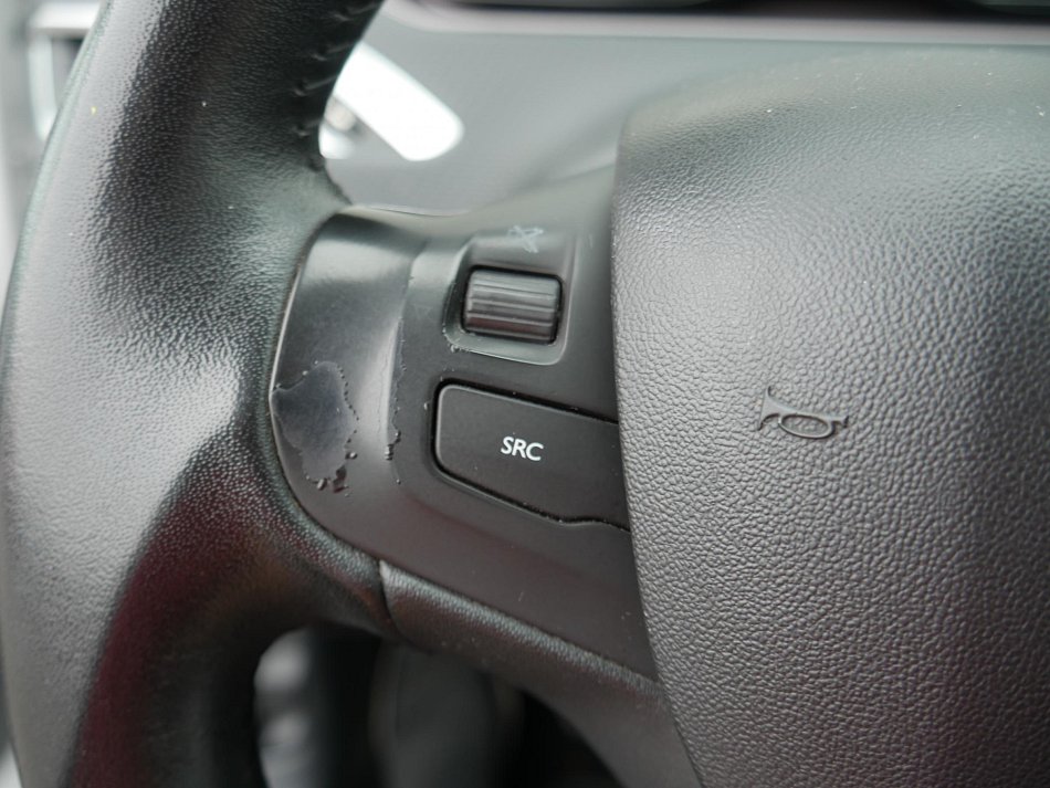 Peugeot 2008 1.2 PT Active