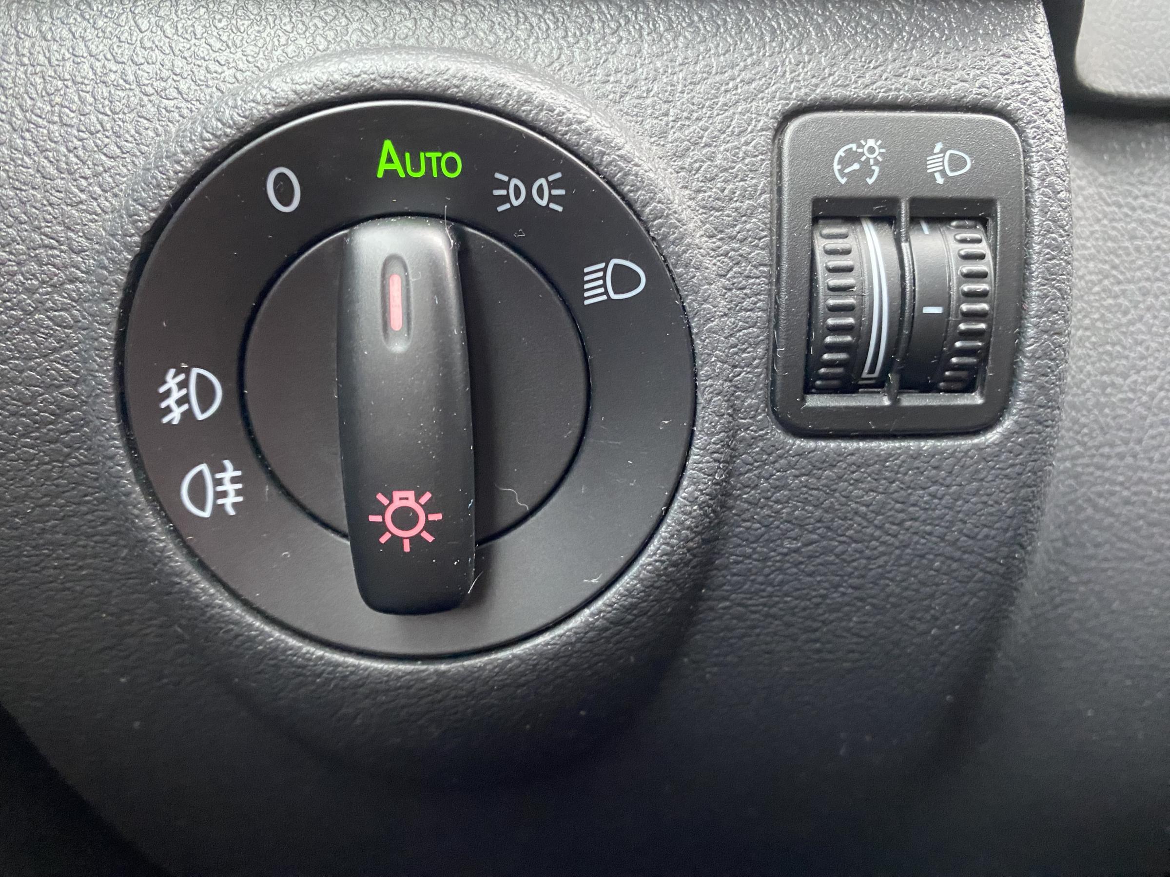 Volkswagen Golf Plus, 2008 - pohled č. 12