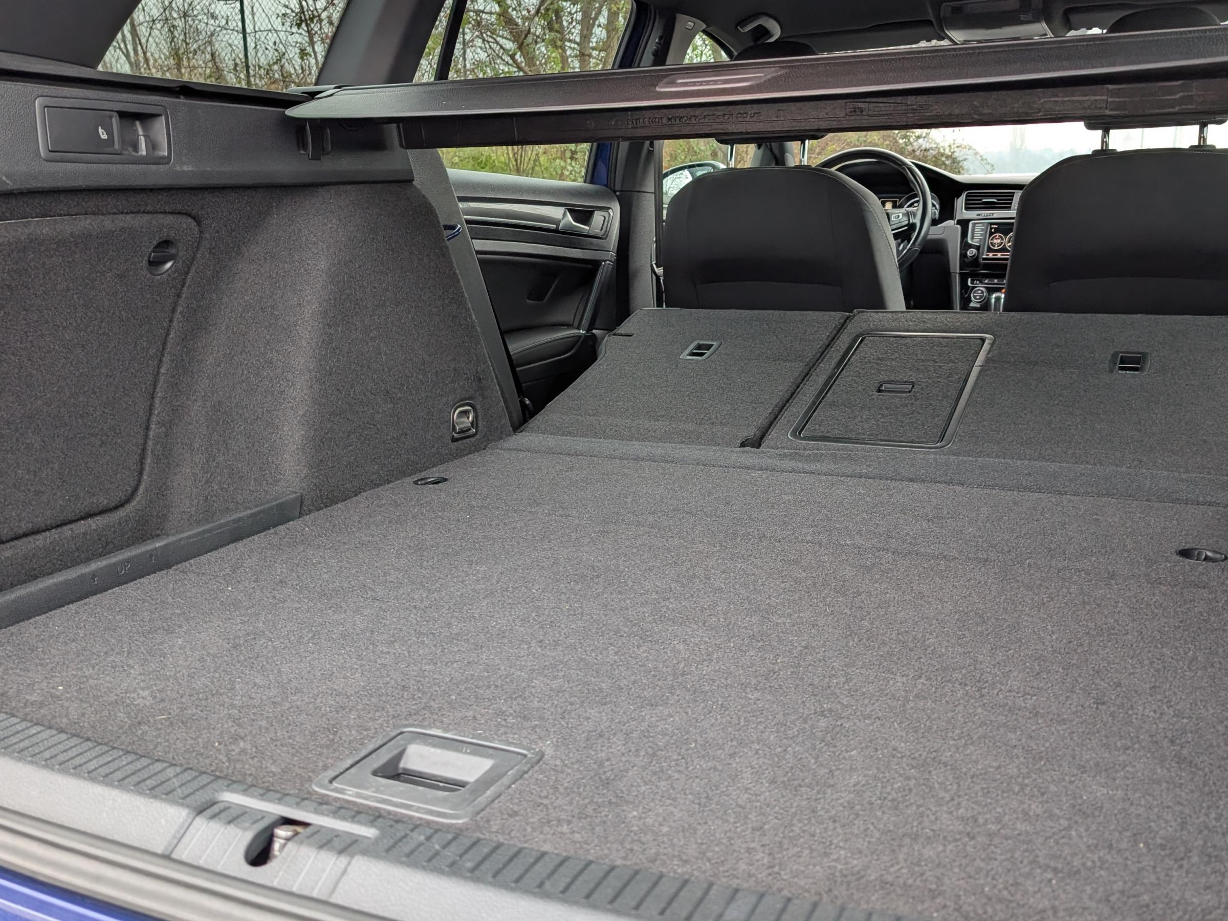 Volkswagen Golf, 2016 - pohled č. 14