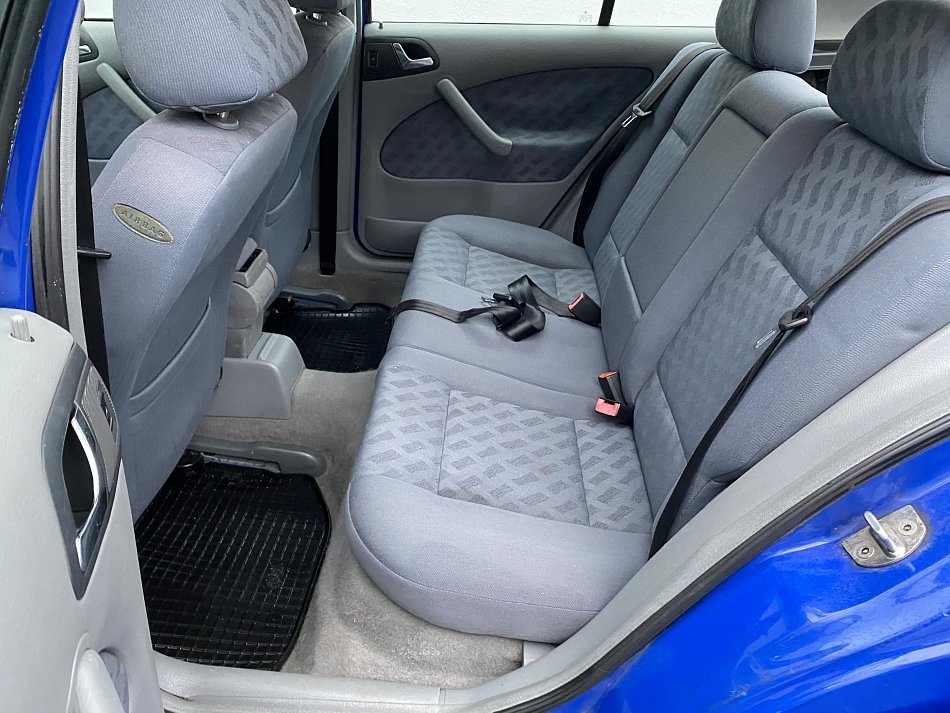 Škoda Octavia 1.6 i 