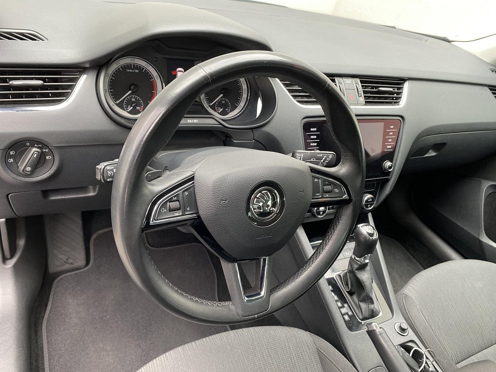 Škoda Octavia III 1.5 TSI Style