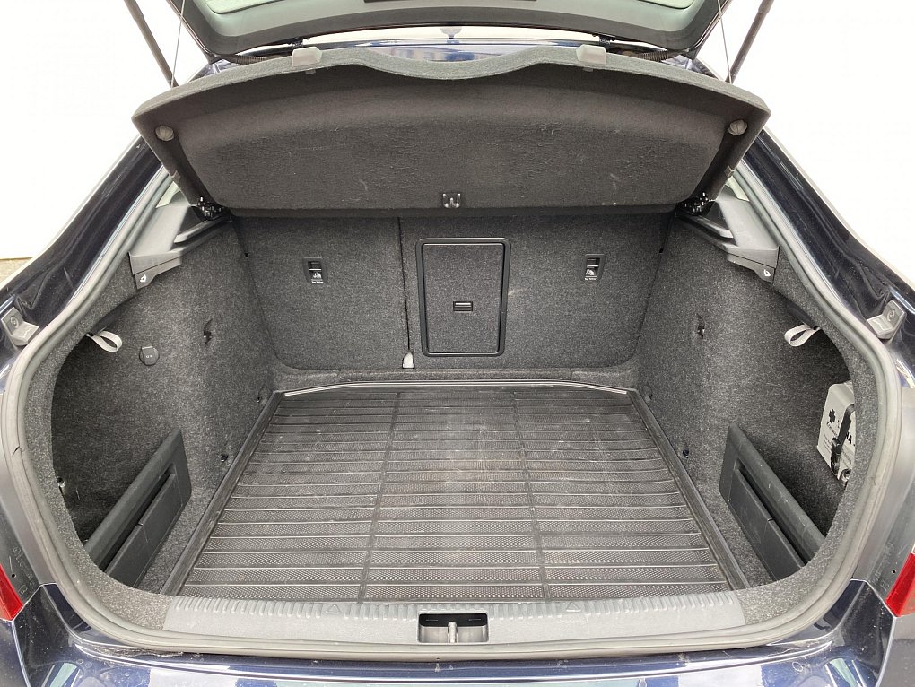 Škoda Octavia III 1.5 TSI Style