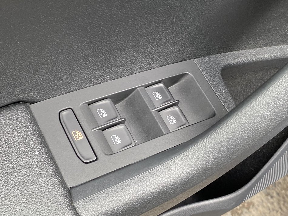 Škoda Octavia III 1.5 TSI Style