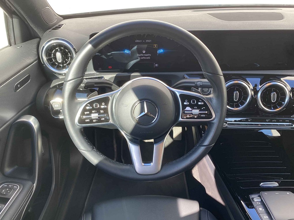Mercedes-Benz Třída A 1.3 CGi  A 180