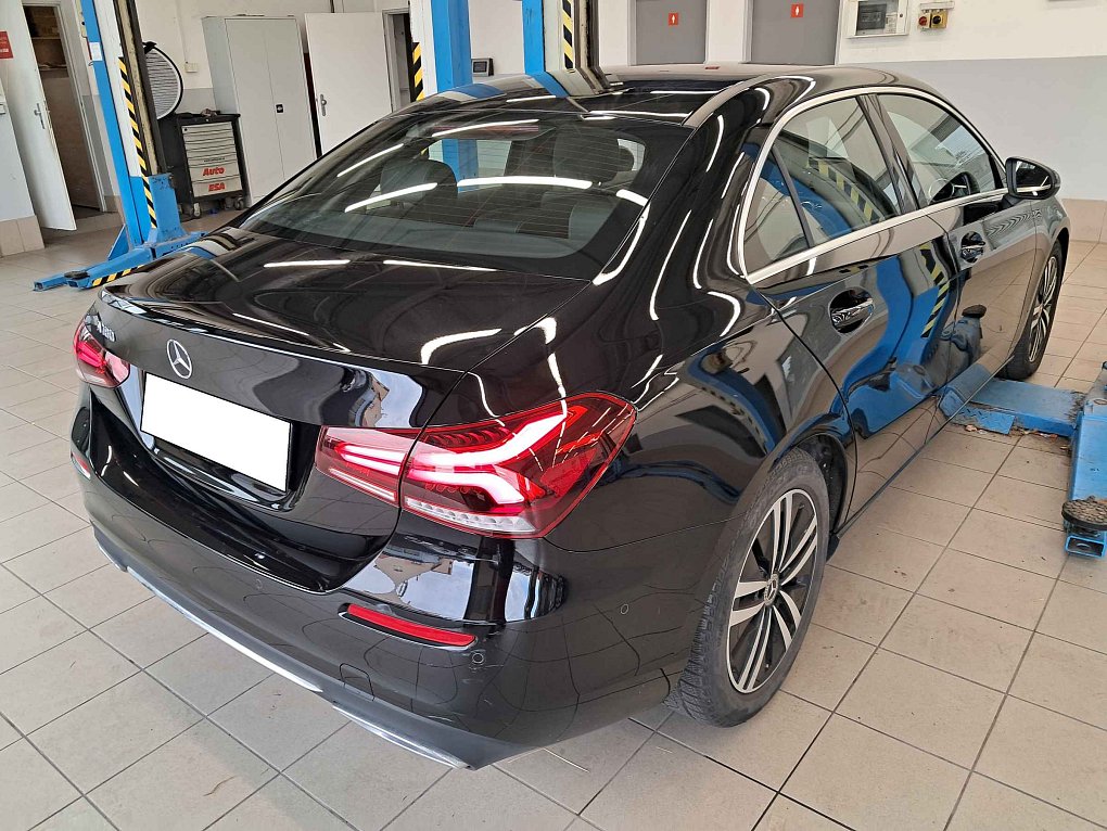 Mercedes-Benz Třída A 1.3i 