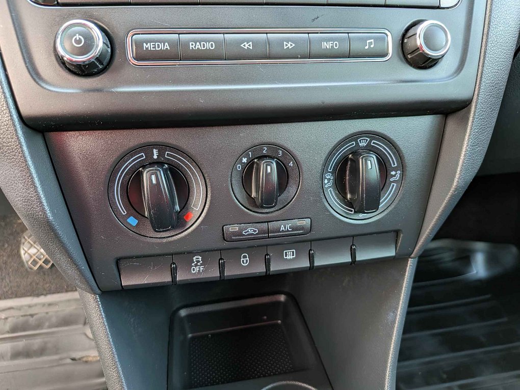 Škoda Rapid 1.2 TSI Ambition Fresh