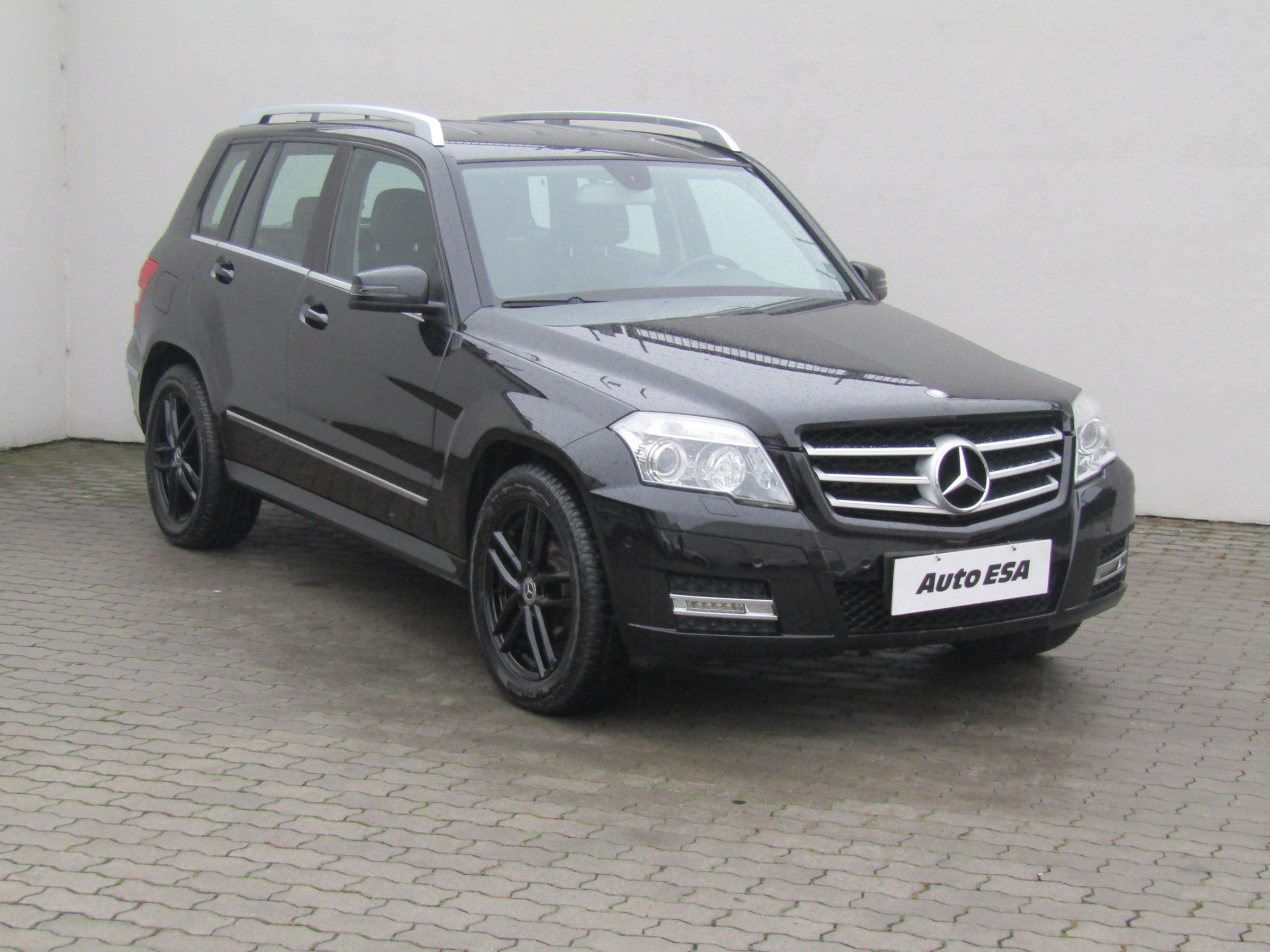 Mercedes-Benz GLK, 2010 - celkový pohled