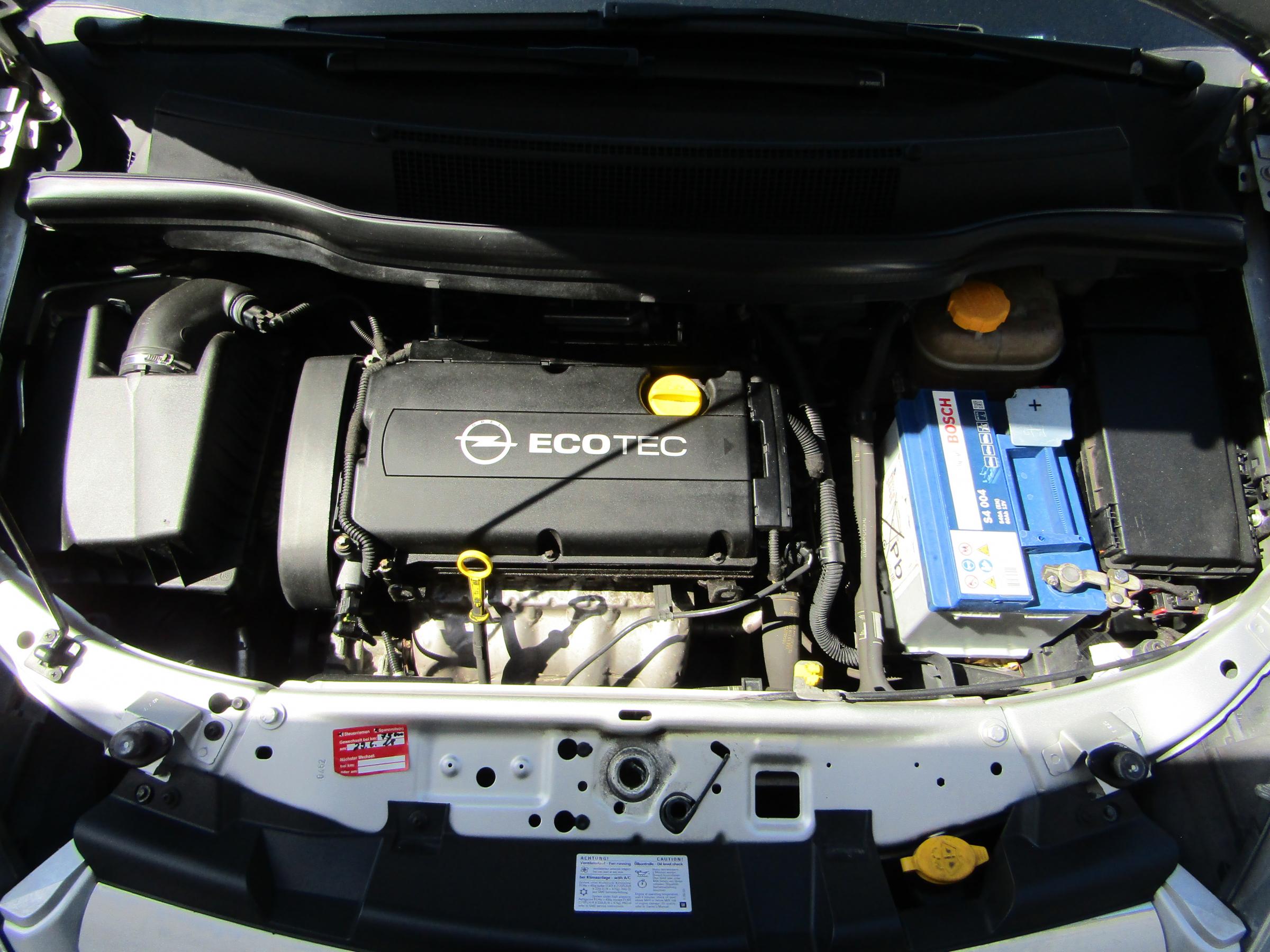 Opel Zafira, 2012 - pohled č. 7