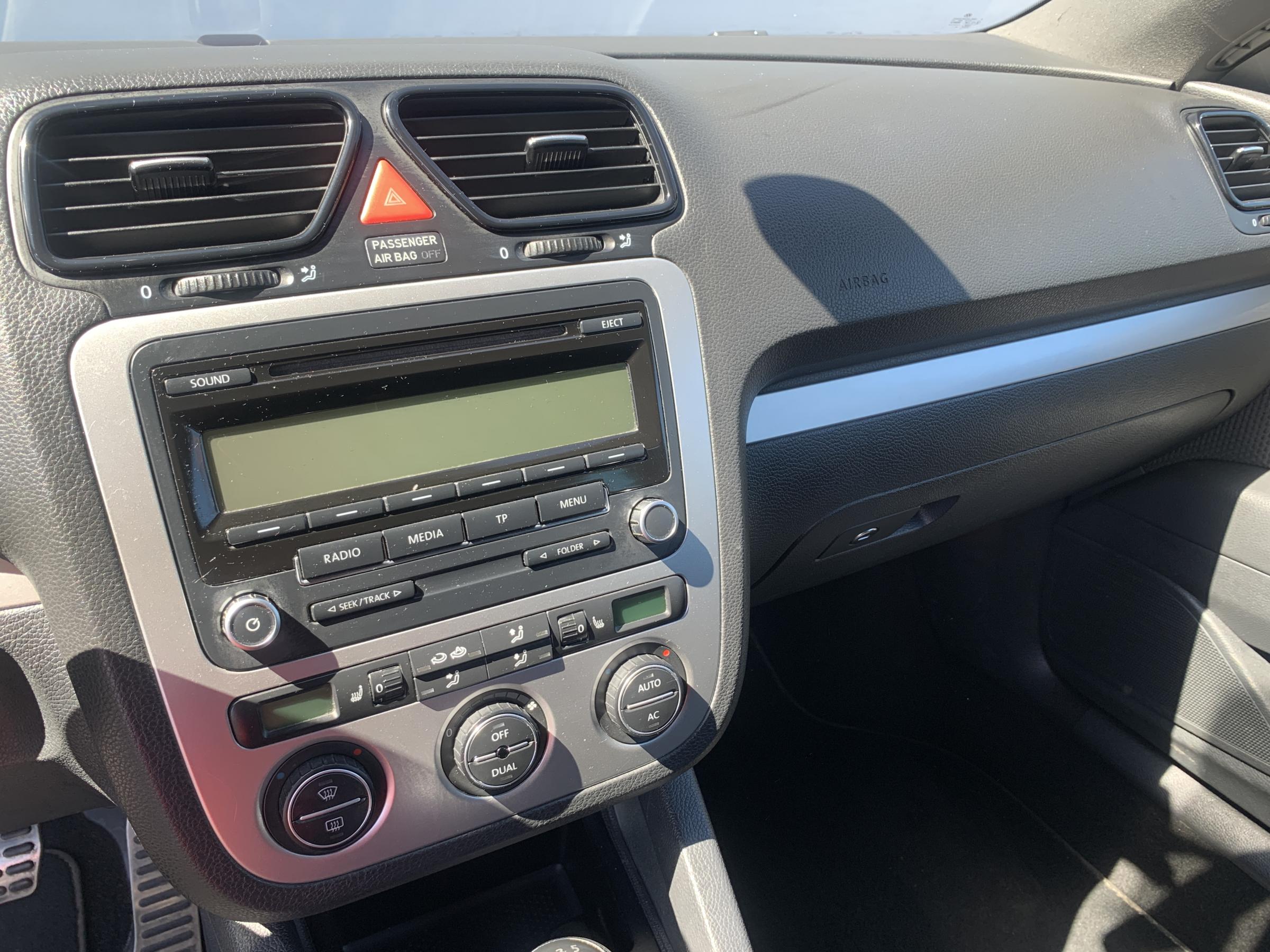 Volkswagen Scirocco, 2009 - pohled č. 15