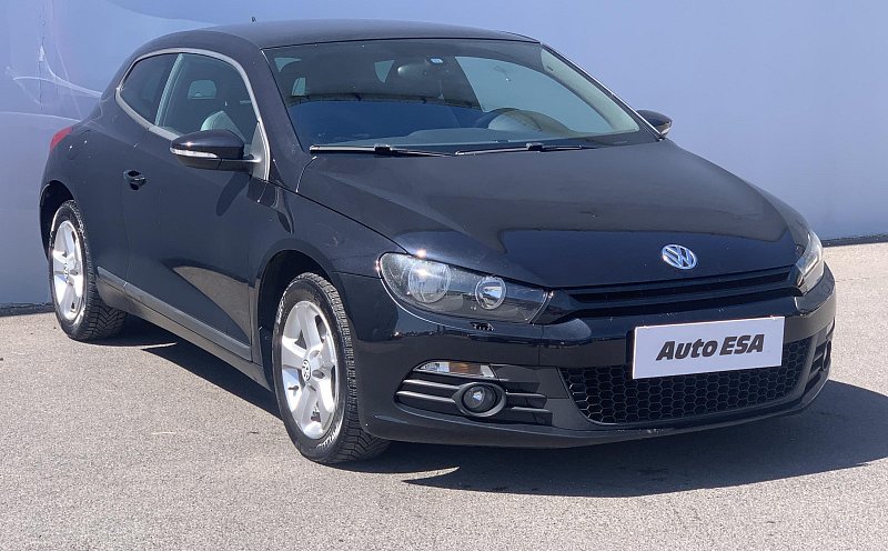 Volkswagen Scirocco 2.0TSi 