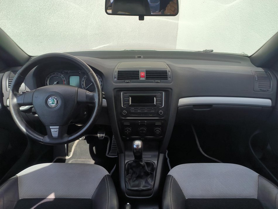 Škoda Octavia II 2.0 TDi RS