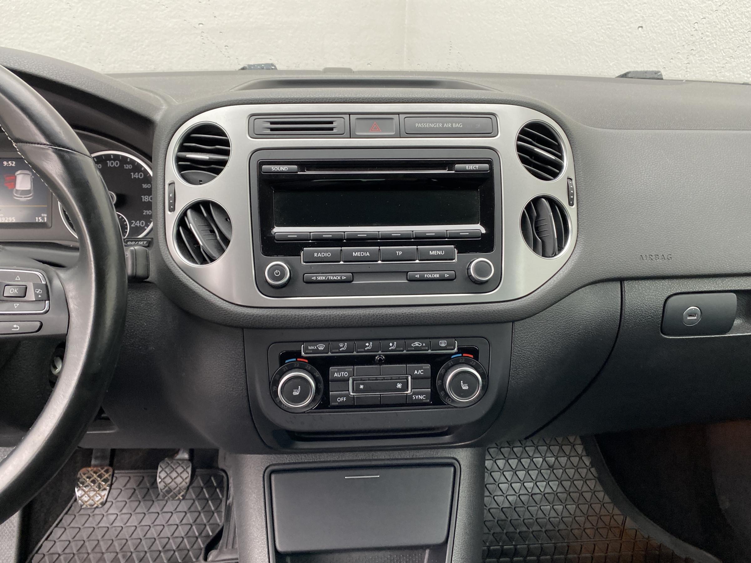 Volkswagen Tiguan, 2014 - pohled č. 10