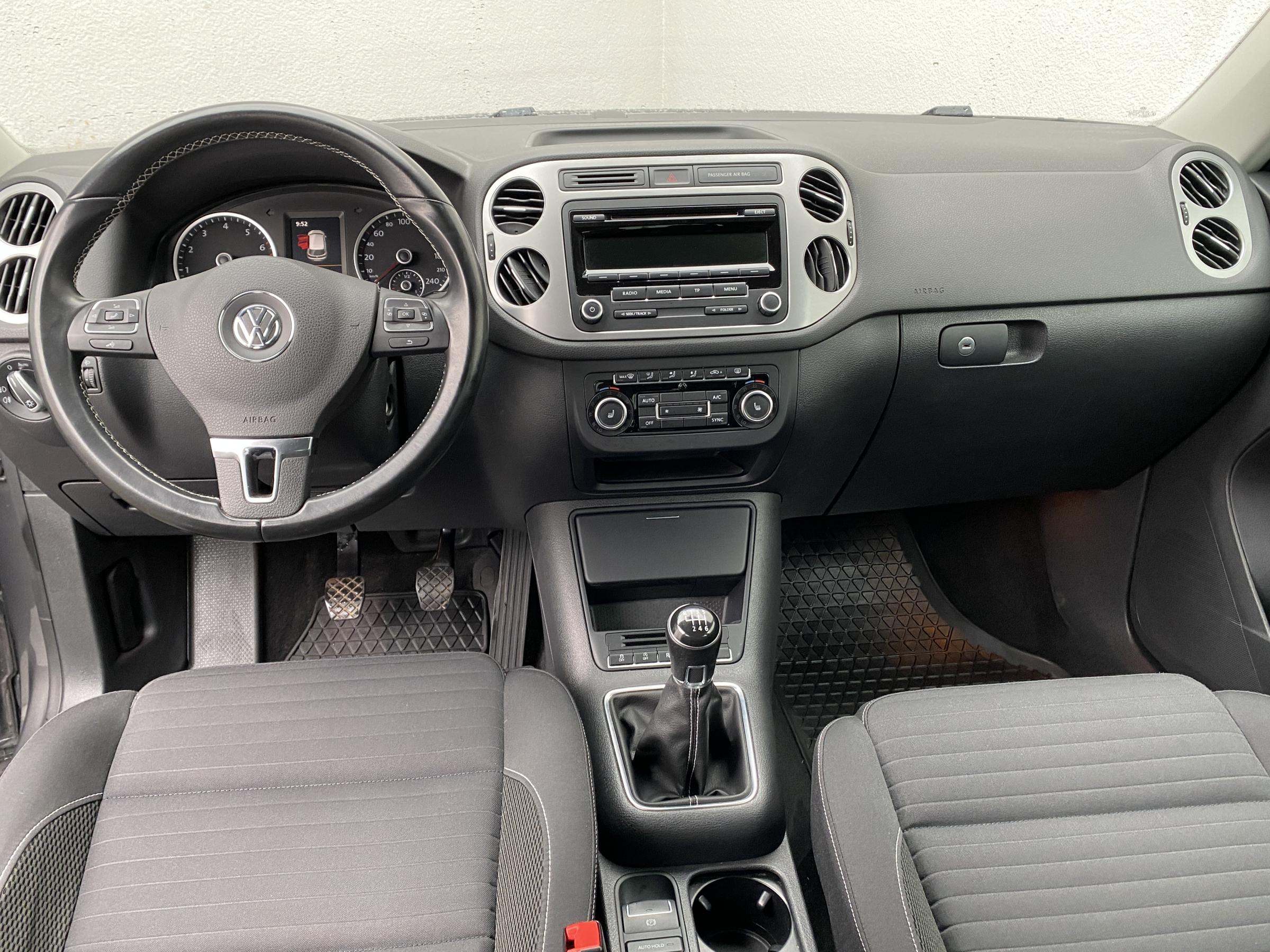 Volkswagen Tiguan, 2014 - pohled č. 8