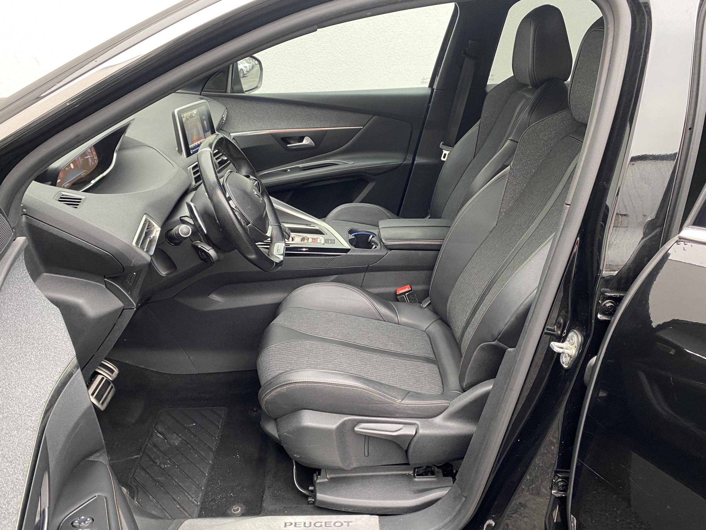 Peugeot 3008, 2018 - pohled č. 13