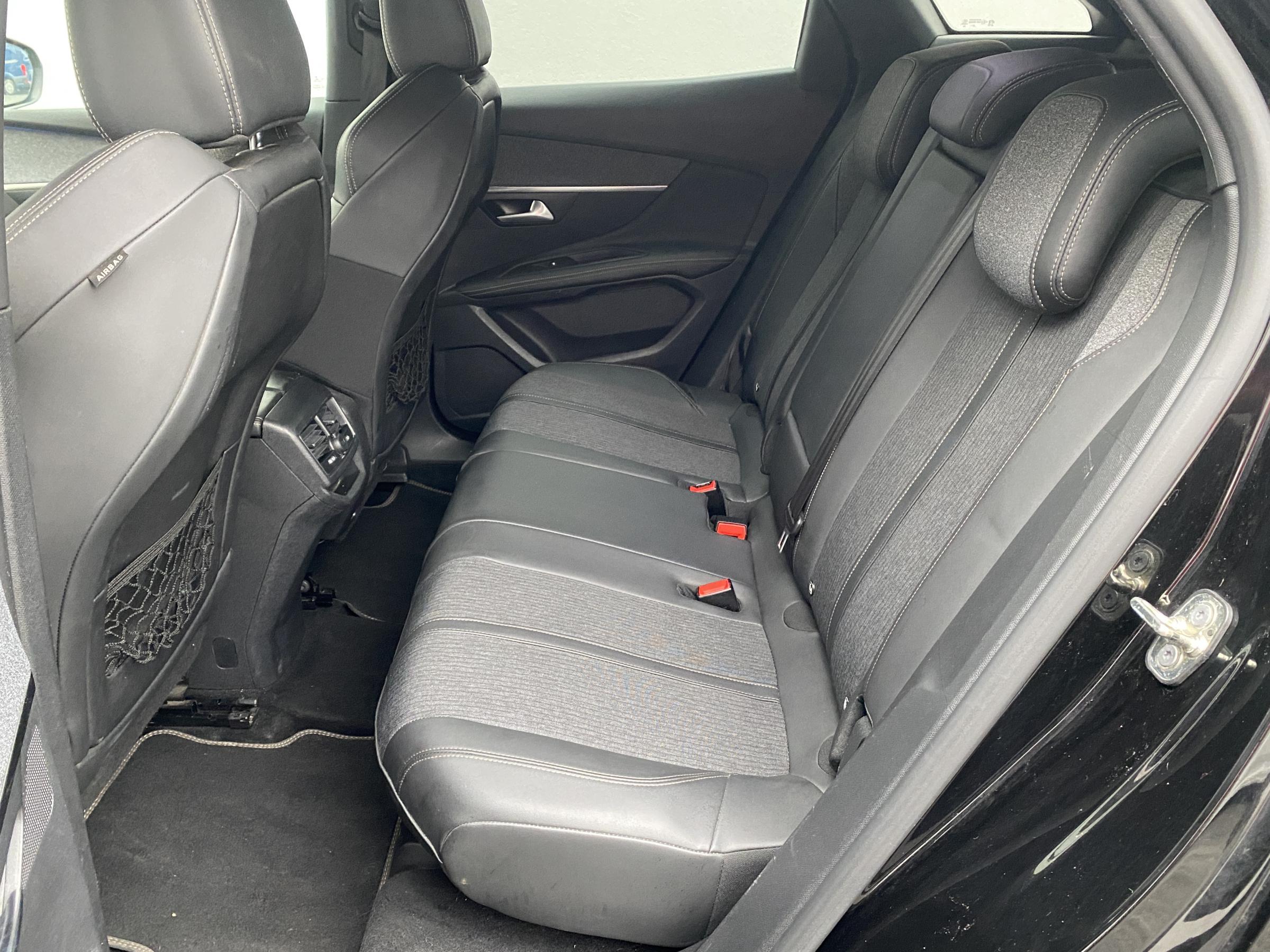 Peugeot 3008, 2018 - pohled č. 14