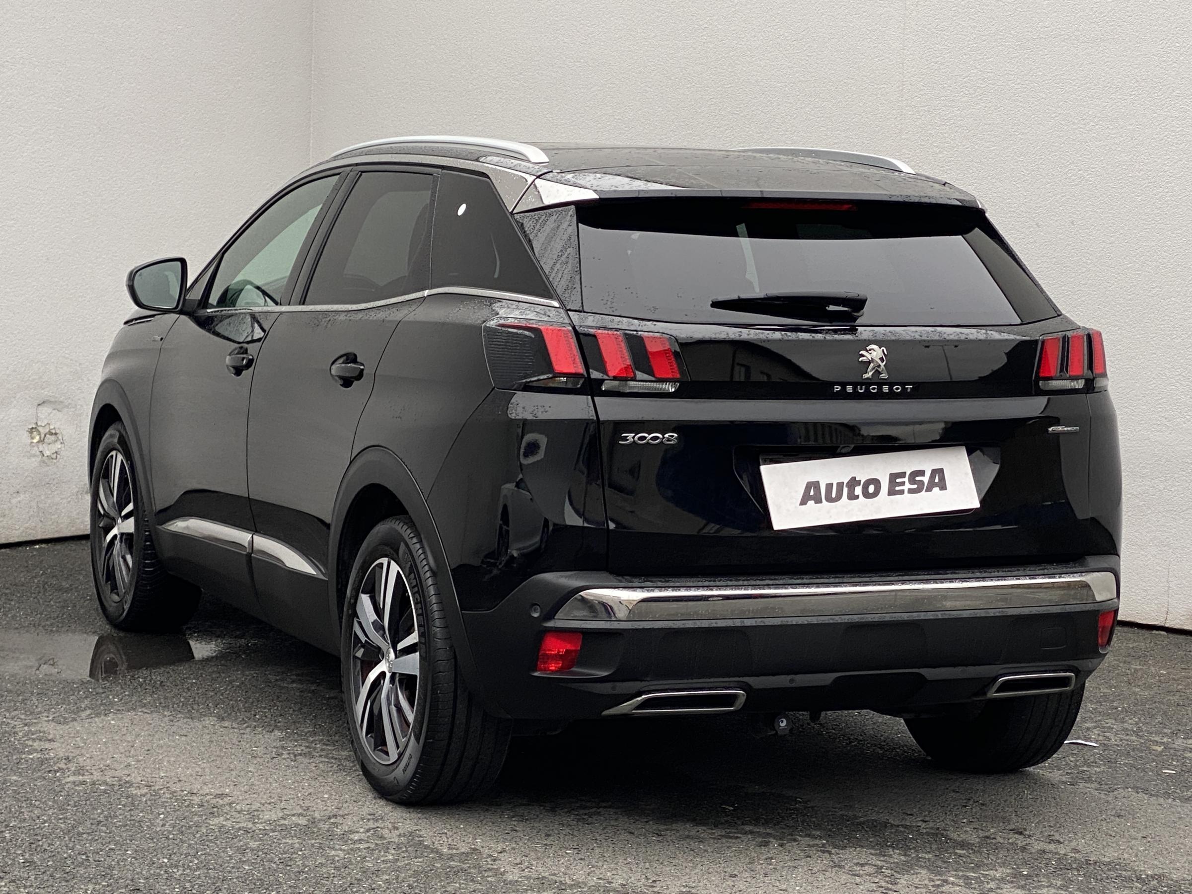 Peugeot 3008, 2018 - pohled č. 6