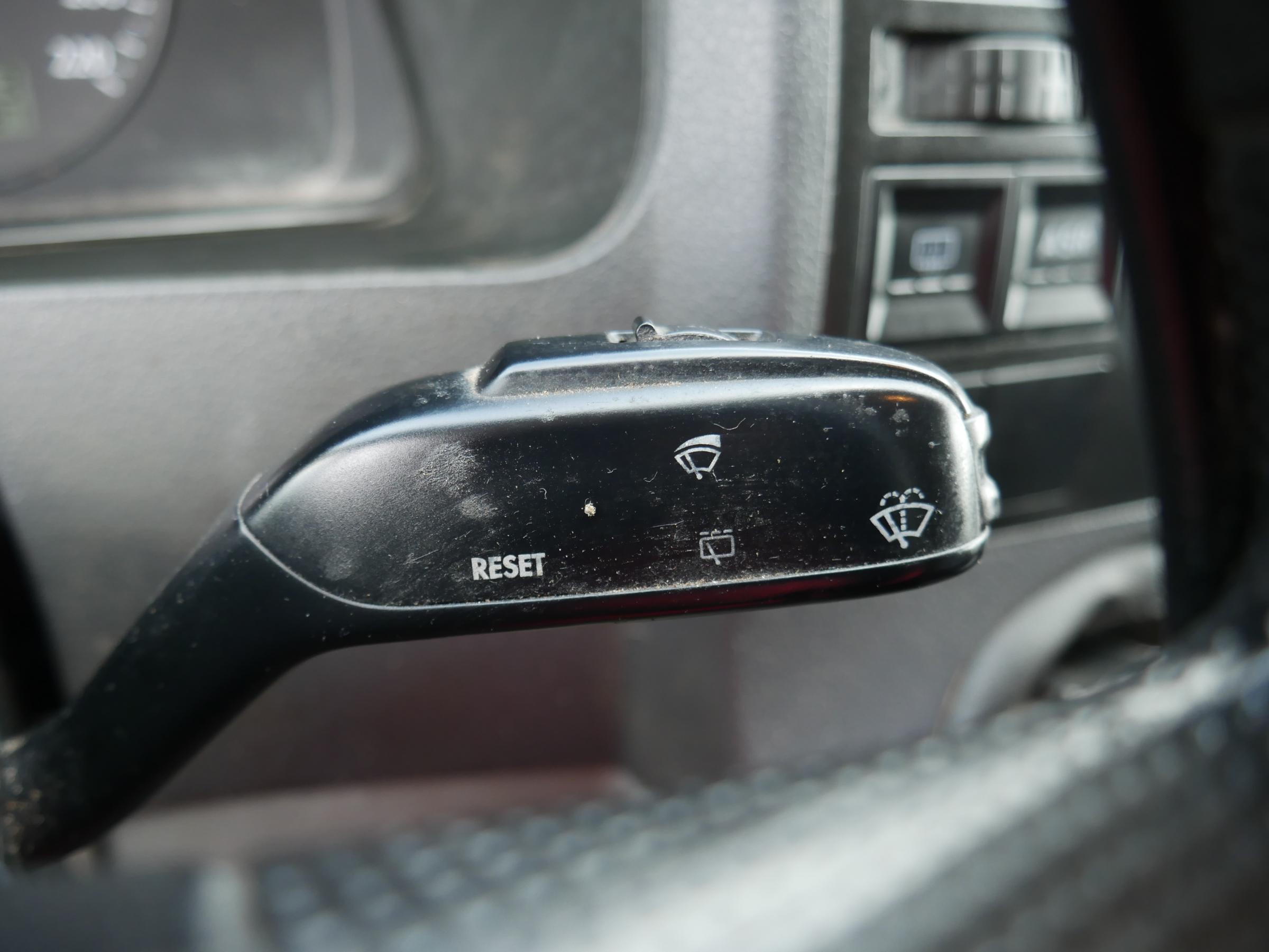 Volkswagen Transporter, 2005 - pohled č. 15