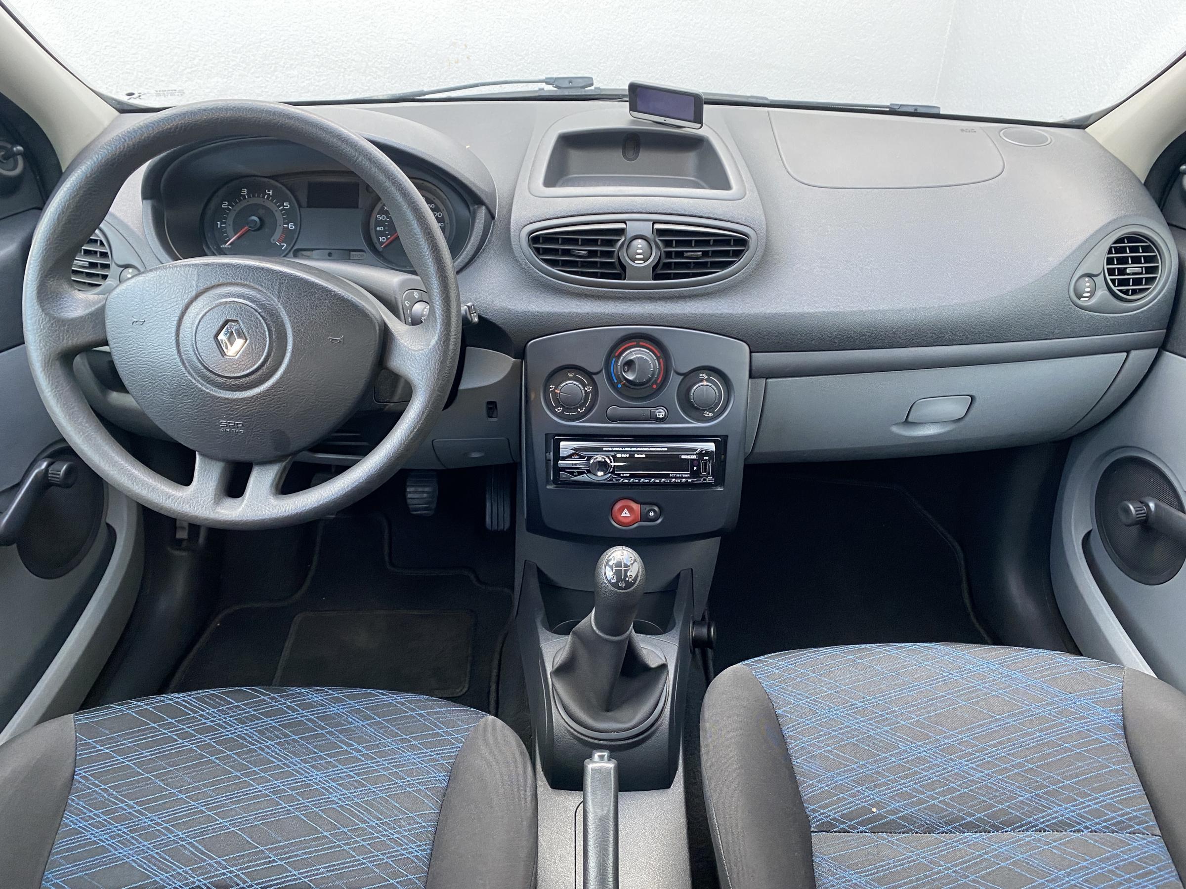 Renault Clio, 2006 - pohled č. 8