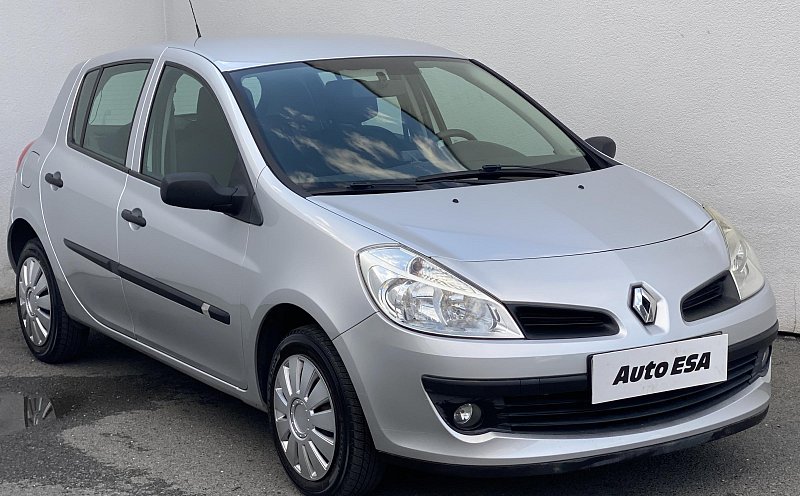 Renault Clio 1.2i 