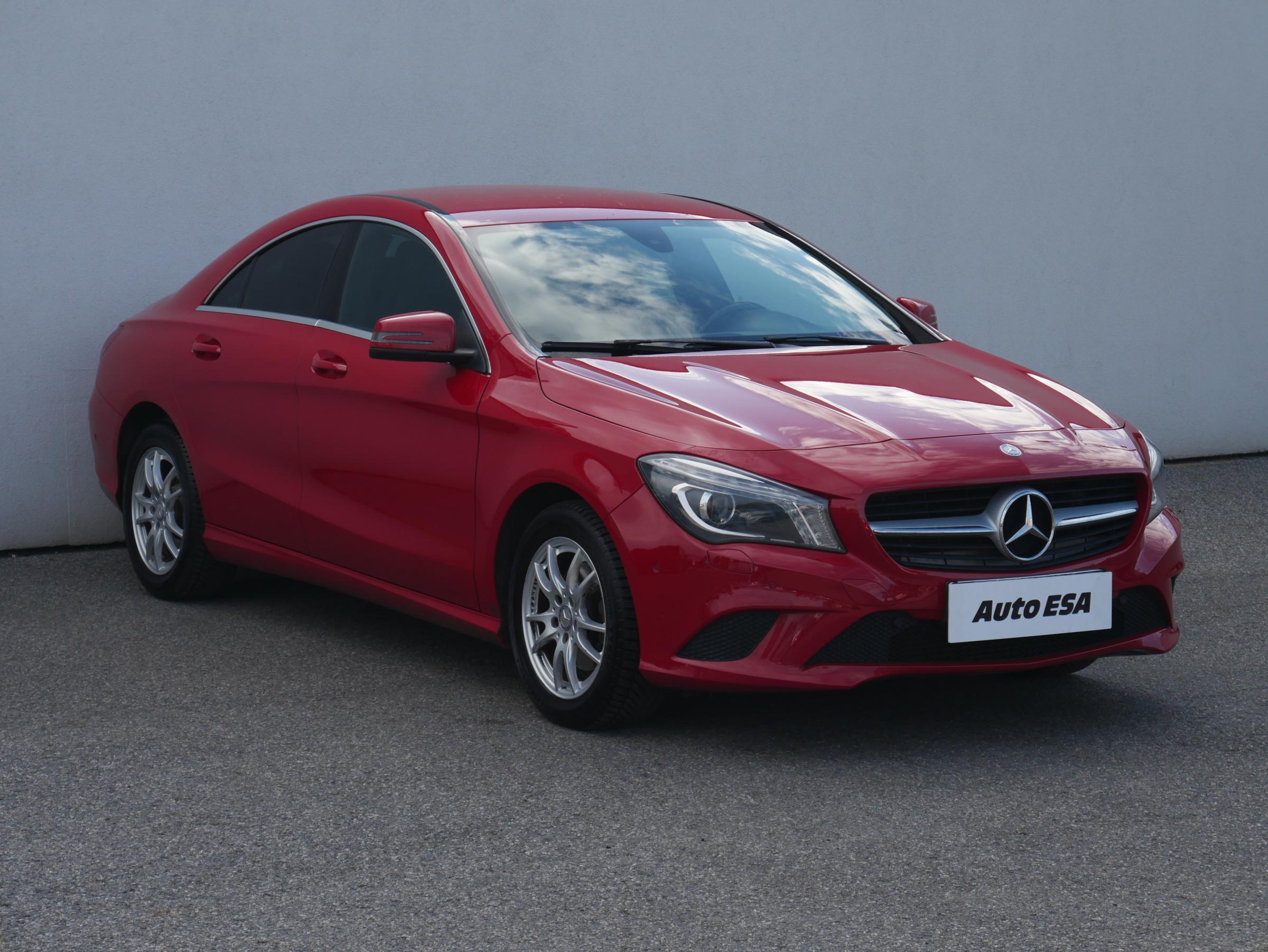 Mercedes-Benz CLA, 2015