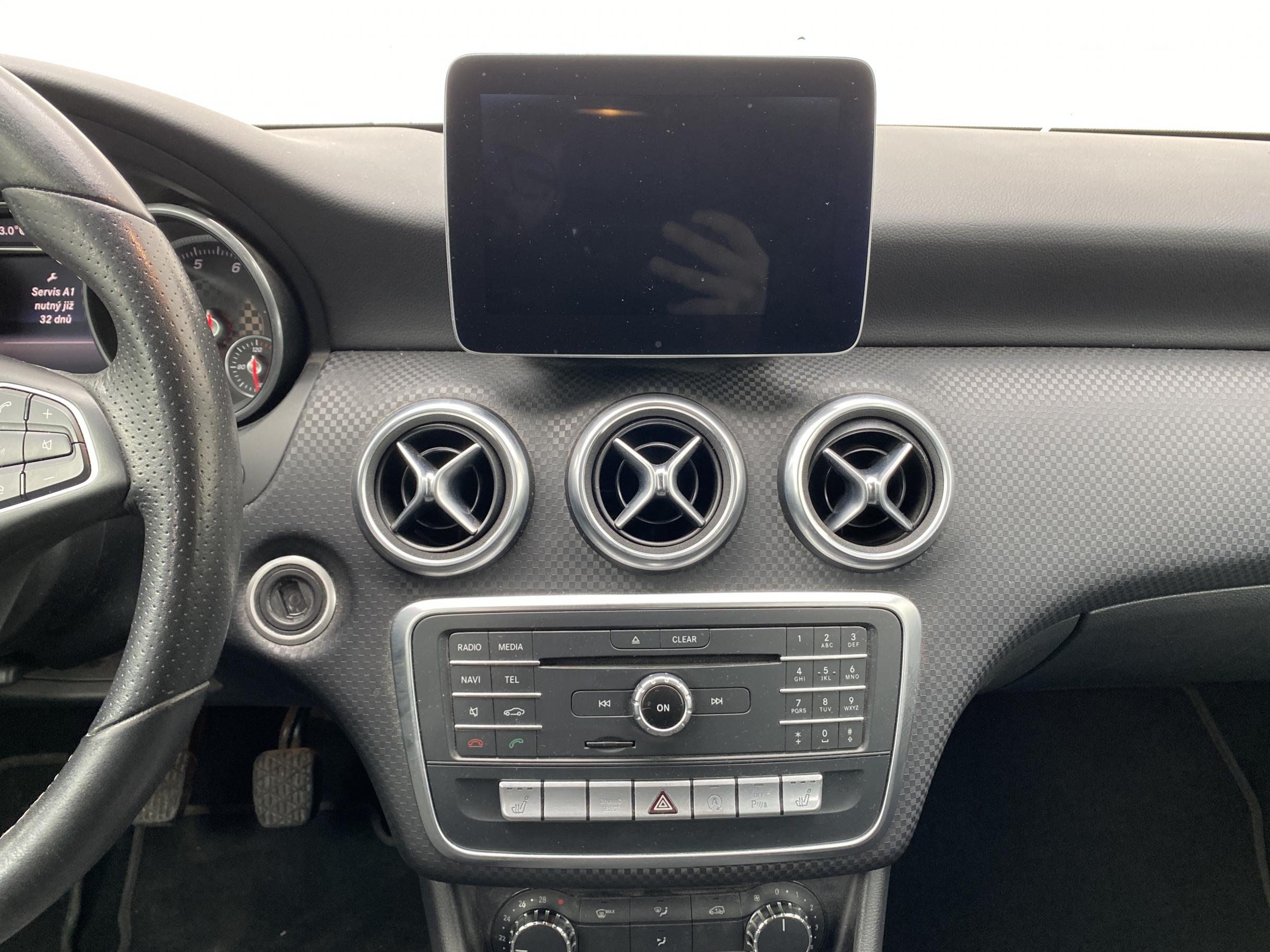 Mercedes-Benz Třída A, 2017 - pohled č. 12