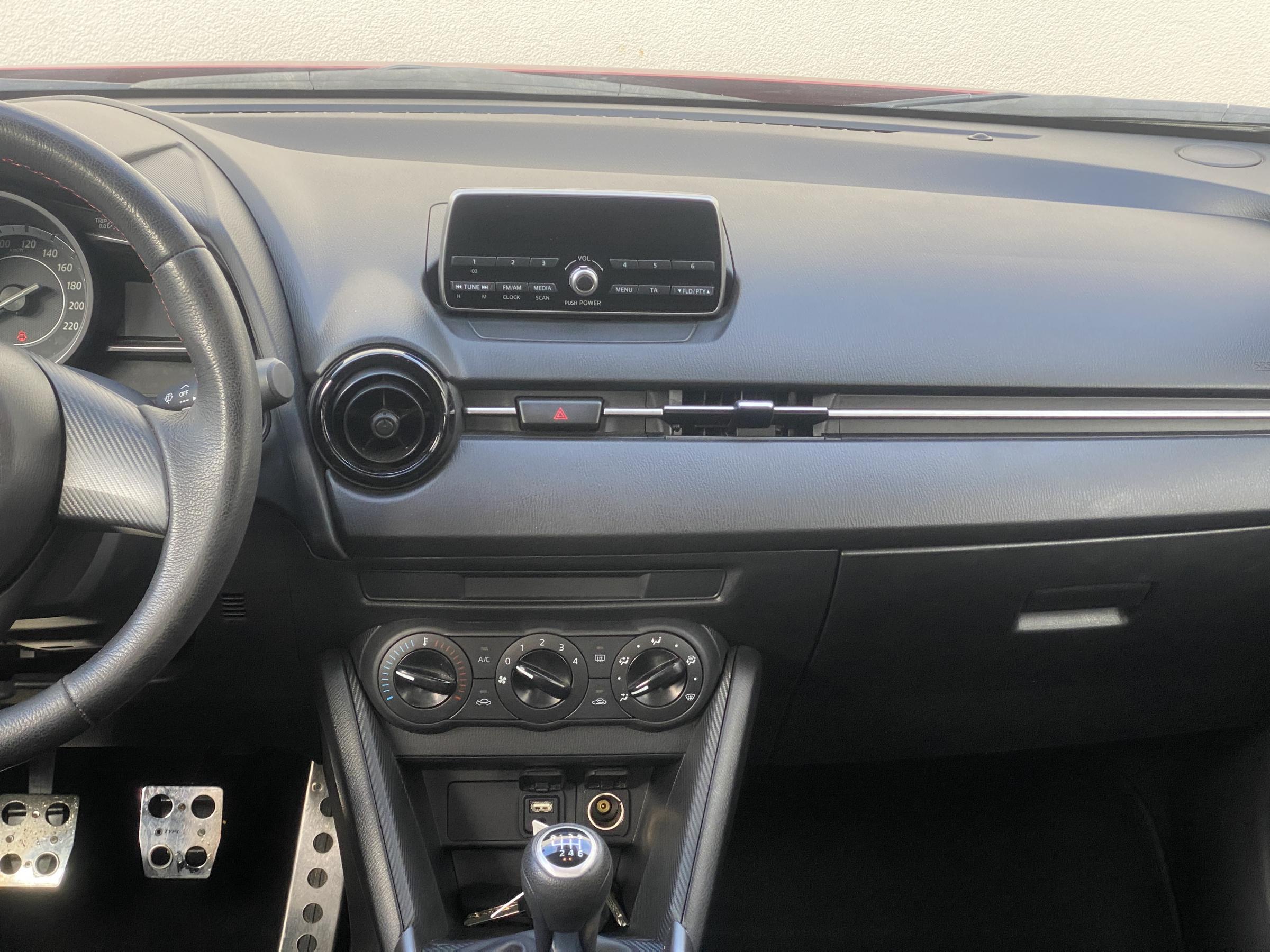 Mazda CX-3, 2016 - pohled č. 9