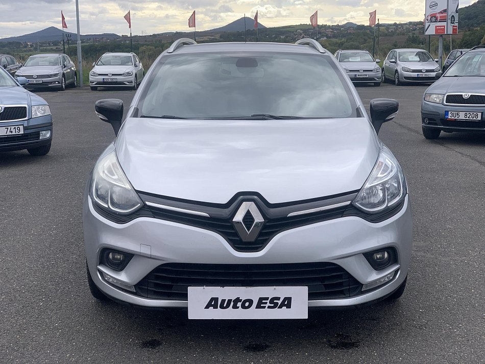 Renault Clio 1.0i 