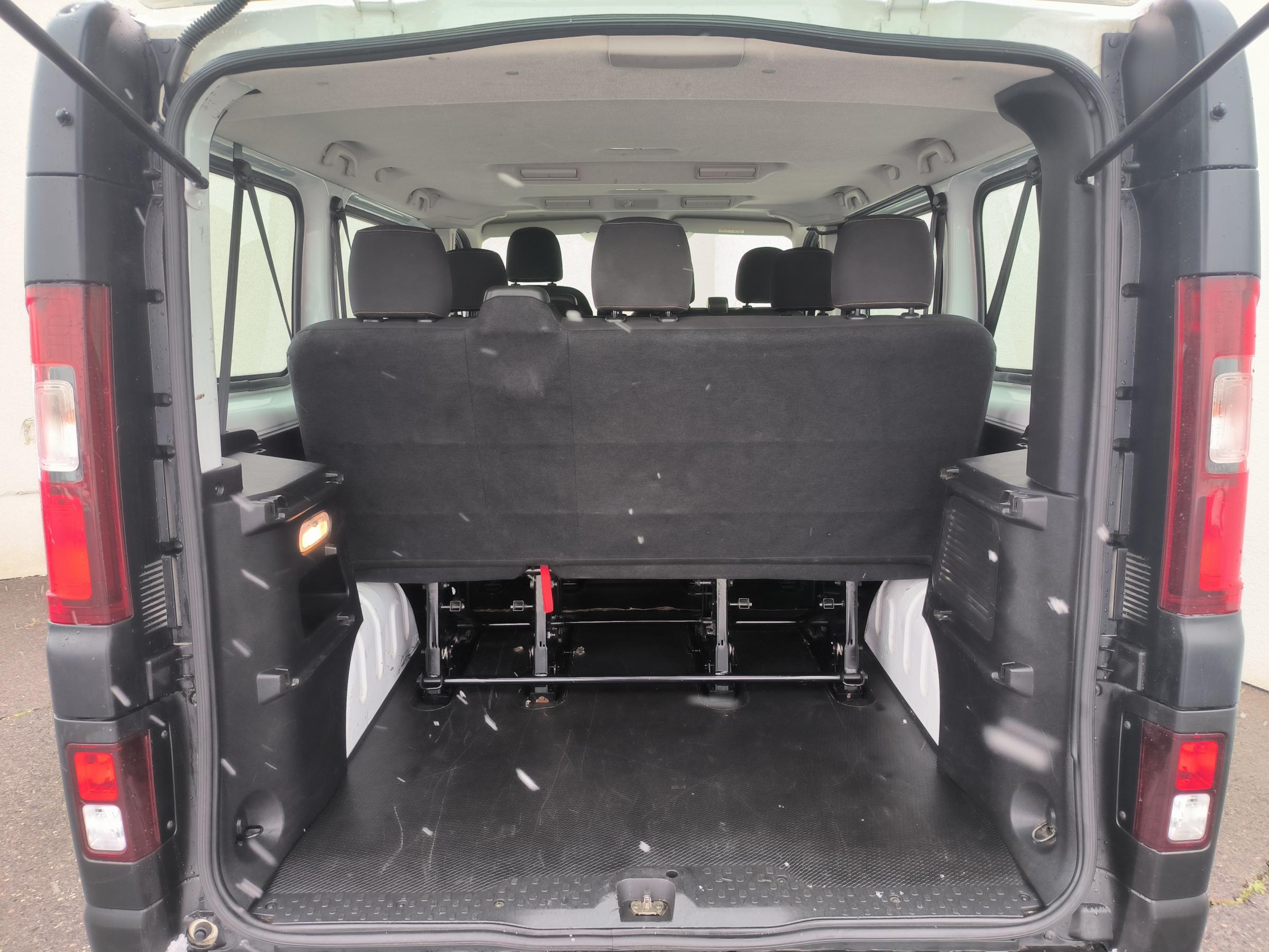 Renault Trafic, 2017 - pohled č. 7