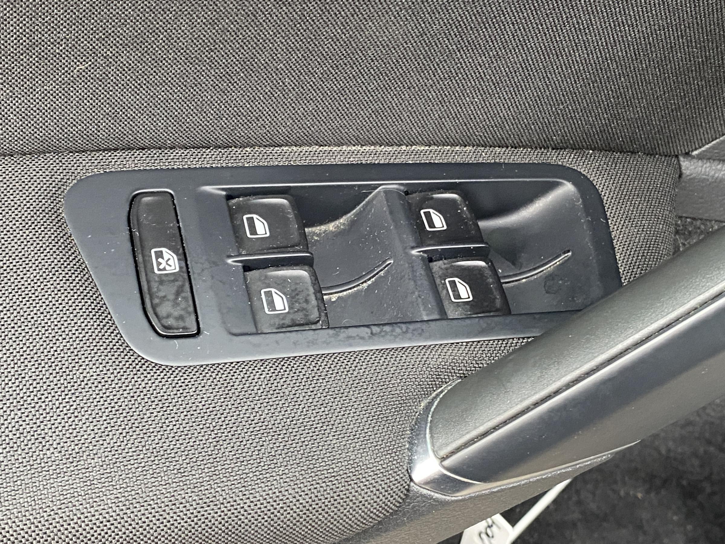 Volkswagen Golf, 2015 - pohled č. 11