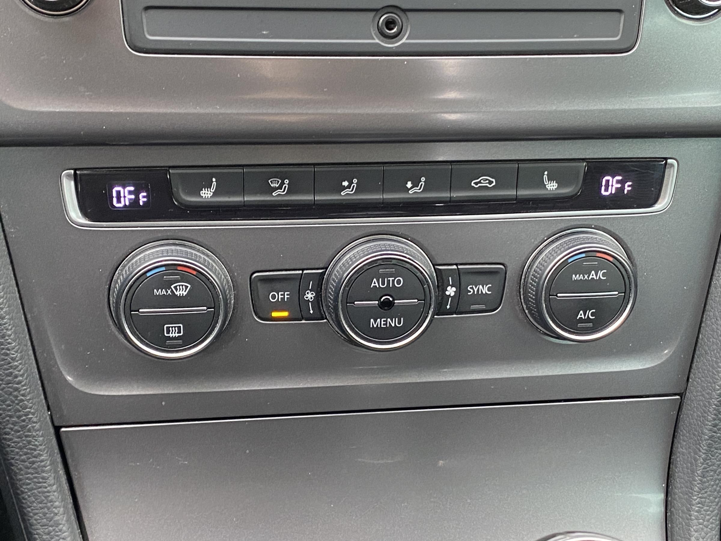 Volkswagen Golf, 2015 - pohled č. 14