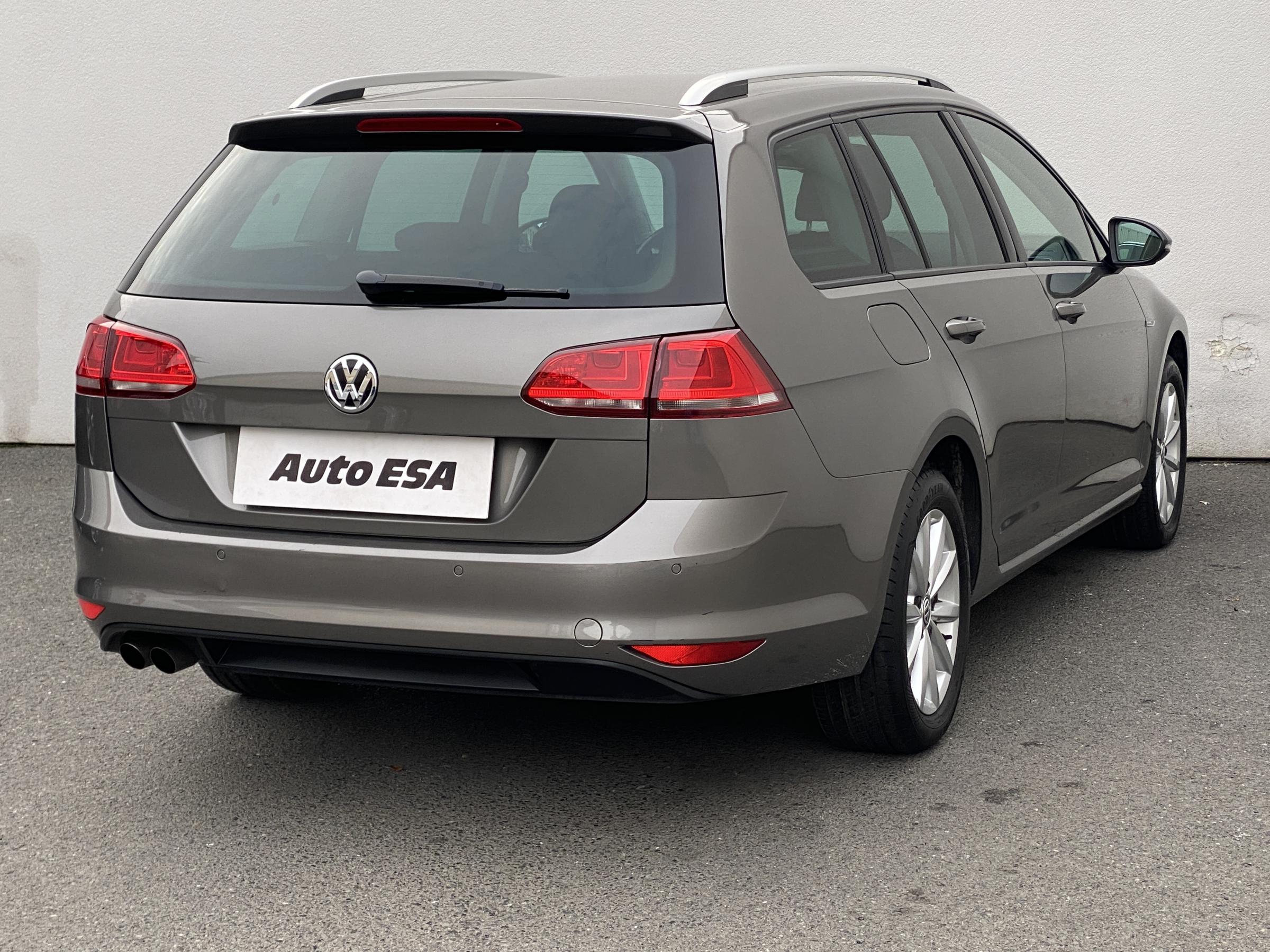 Volkswagen Golf, 2015 - pohled č. 4