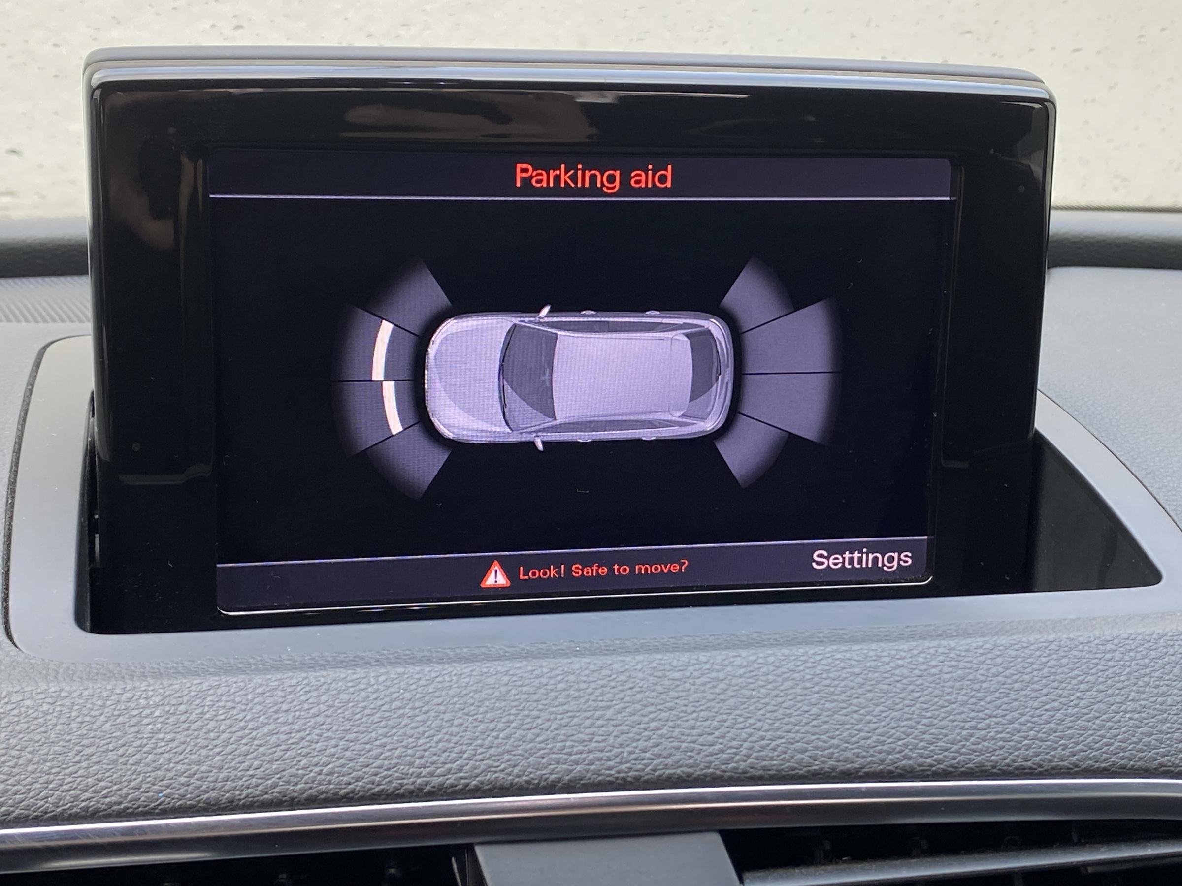 Audi Q3, 2012 - pohled č. 16