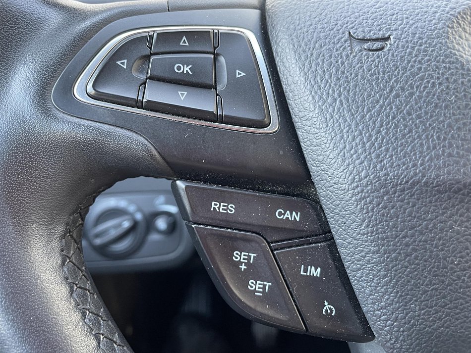 Ford Kuga 1.5 EB Titanium 2WD