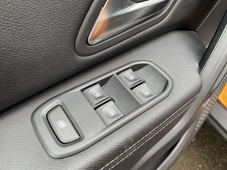 Dacia Duster 1.6 SCe Prestige