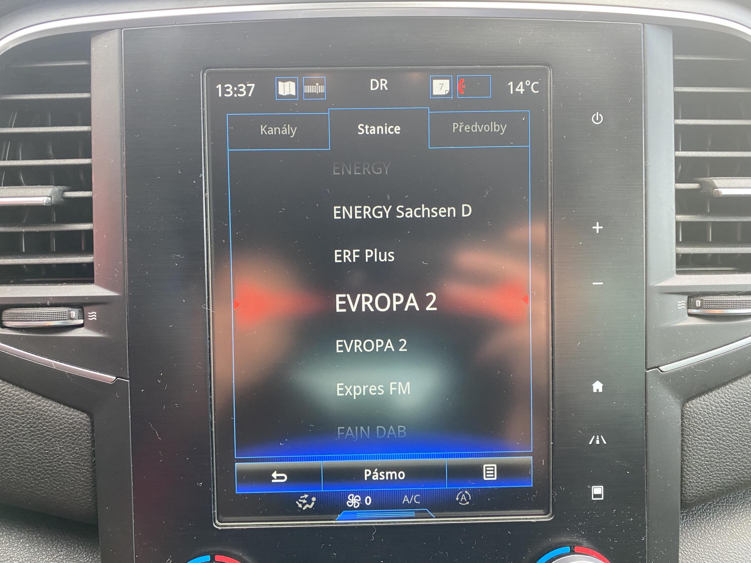 Renault Mégane, 2018 - pohled č. 15