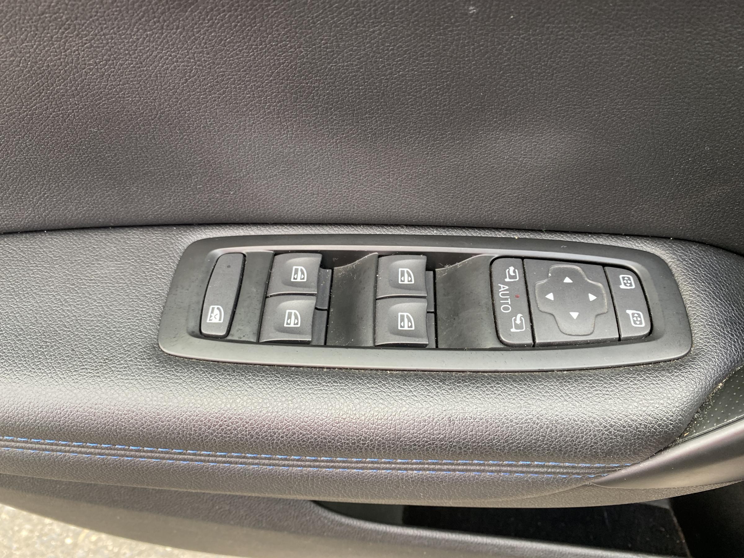 Renault Mégane, 2018 - pohled č. 21