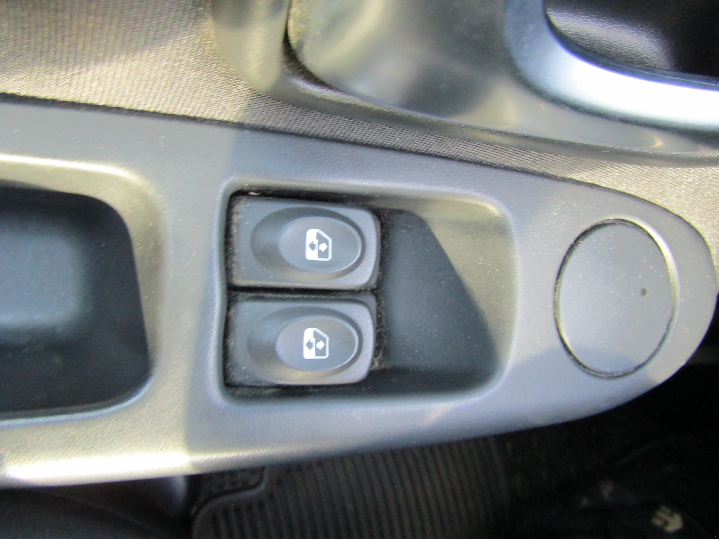 Renault Thalia, 2012 - pohled č. 13