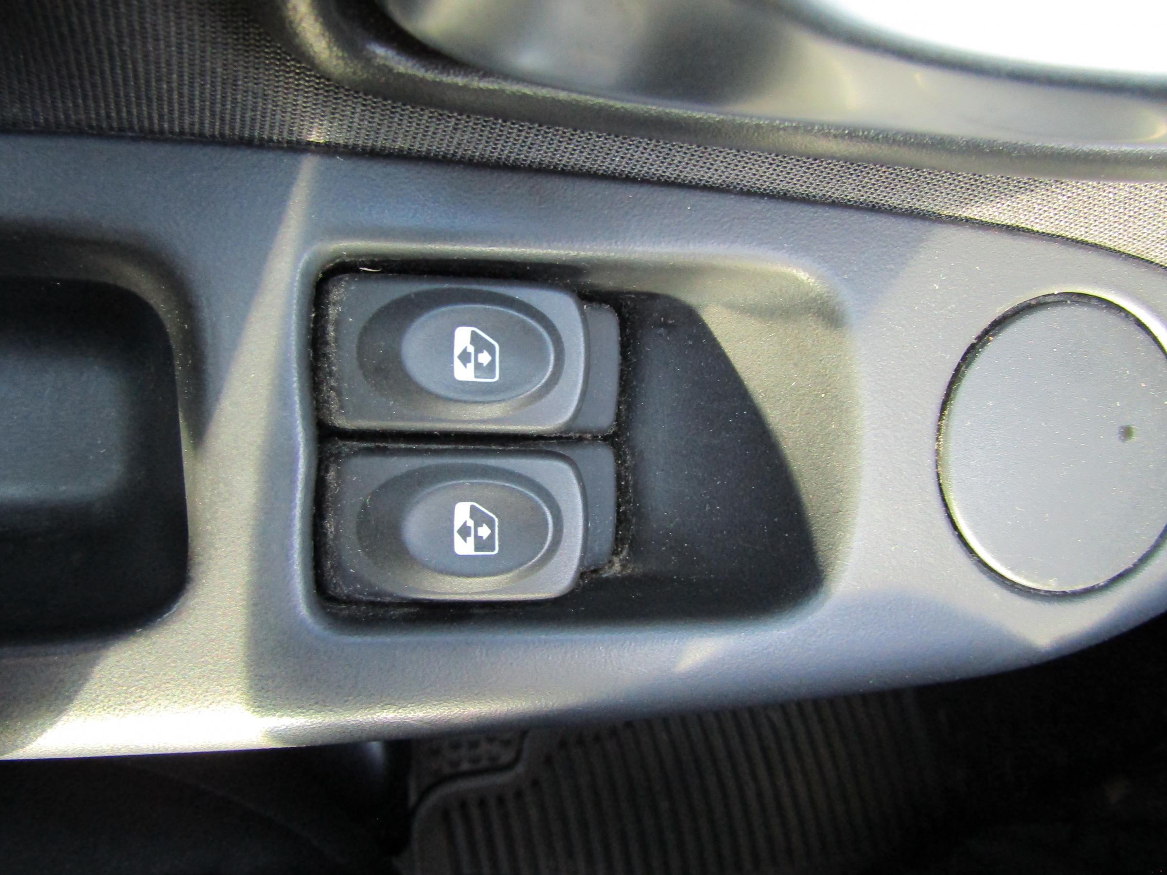 Renault Thalia, 2012 - pohled č. 14