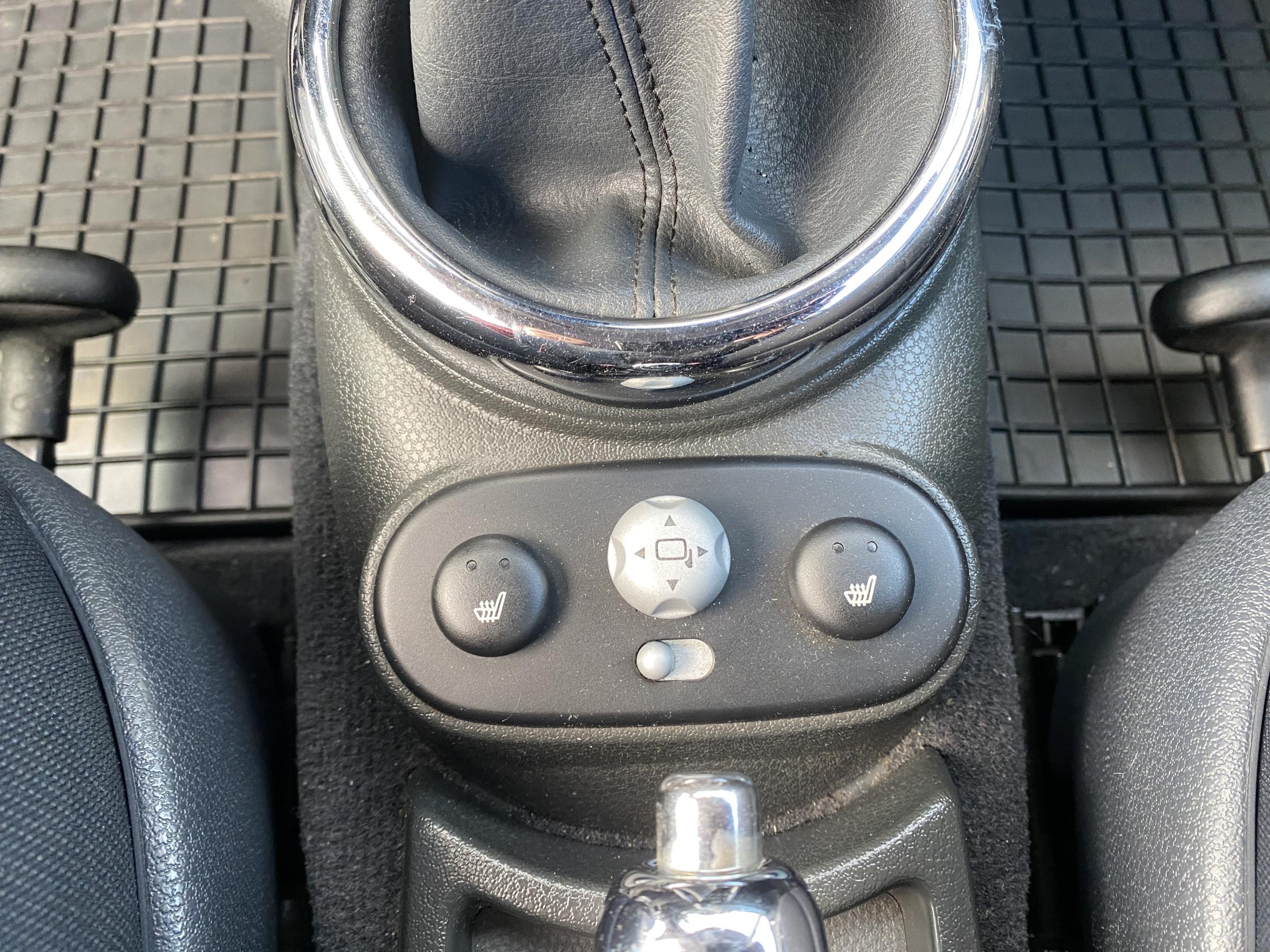 Mini One, 2005 - pohled č. 18