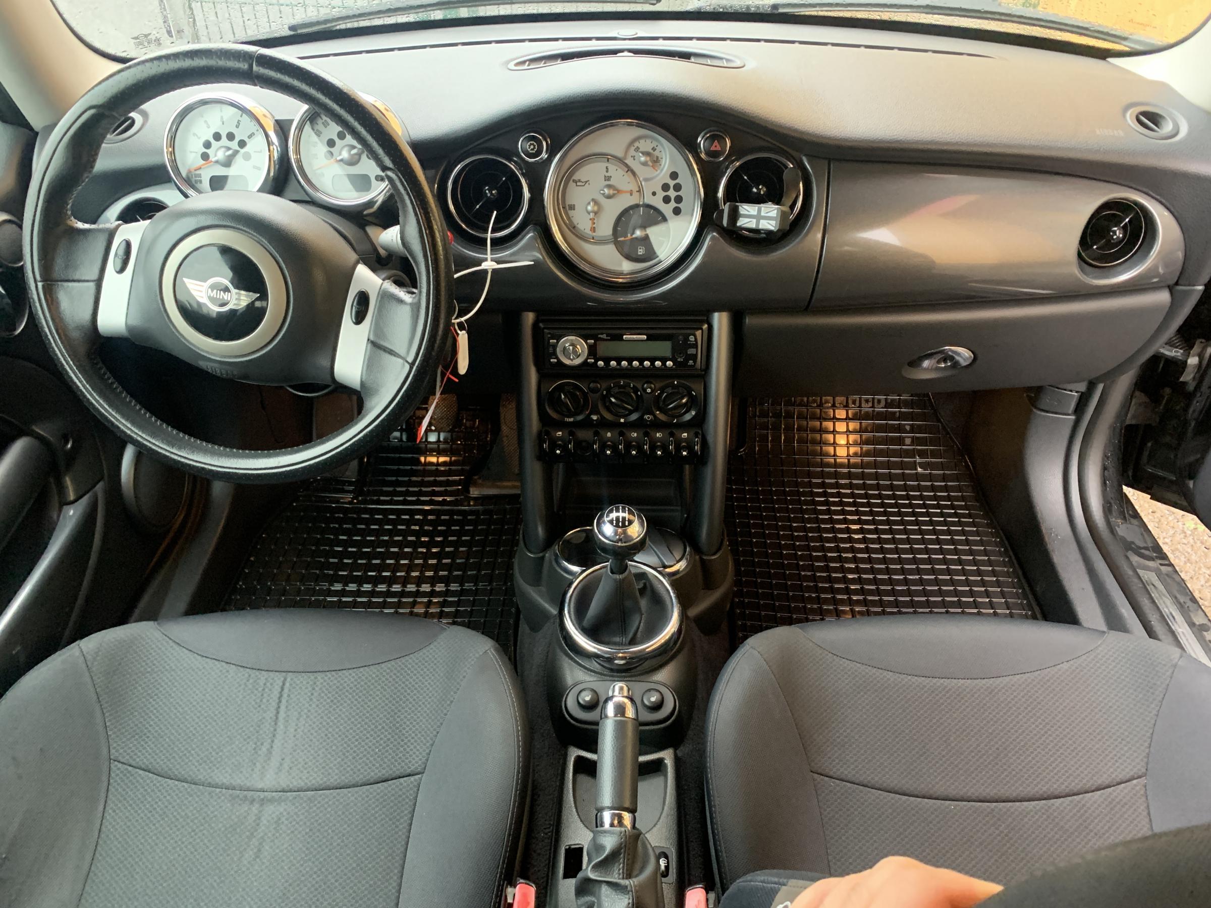 Mini One, 2005 - pohled č. 8