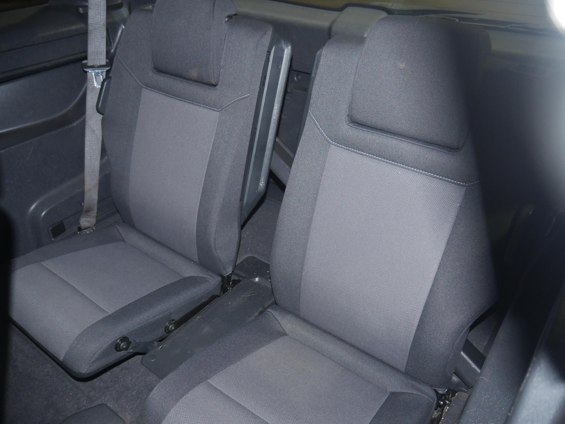 Opel Zafira, 2009 - pohled č. 12