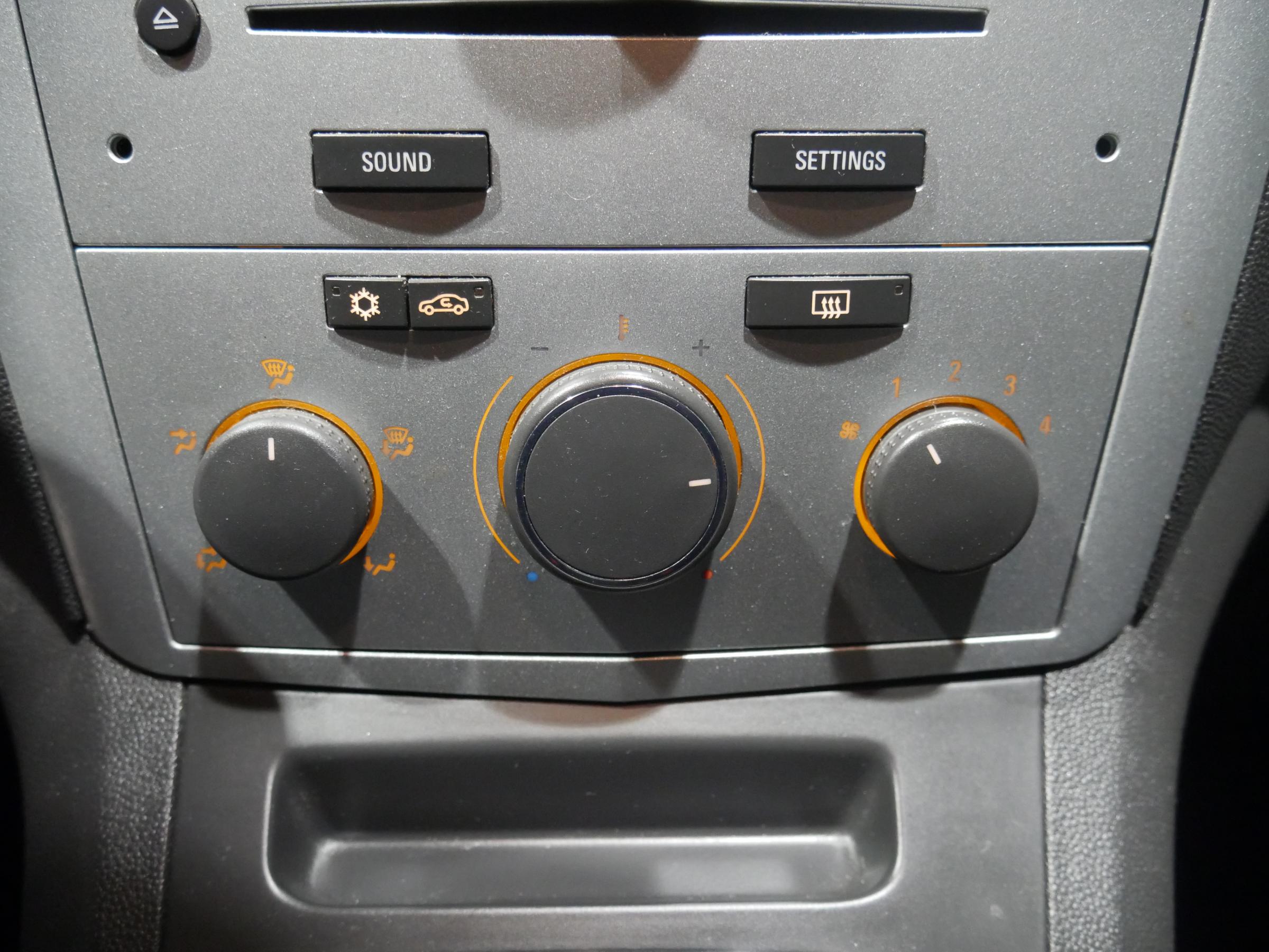 Opel Zafira, 2009 - pohled č. 15