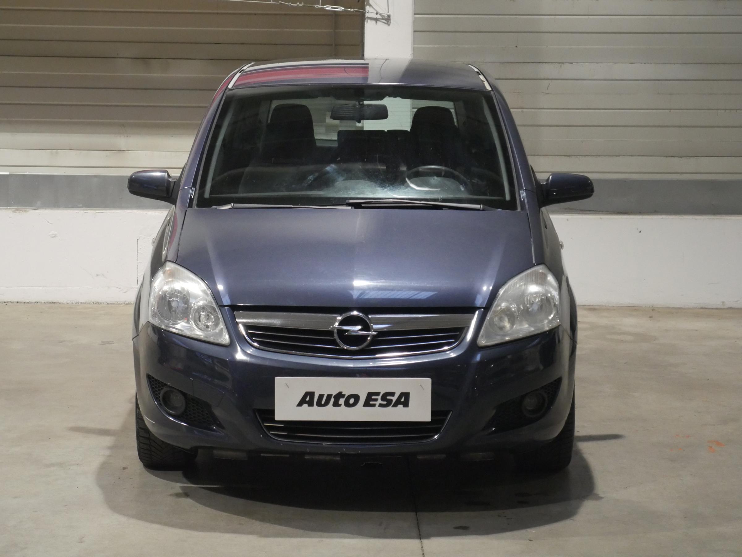 Opel Zafira, 2009 - pohled č. 2