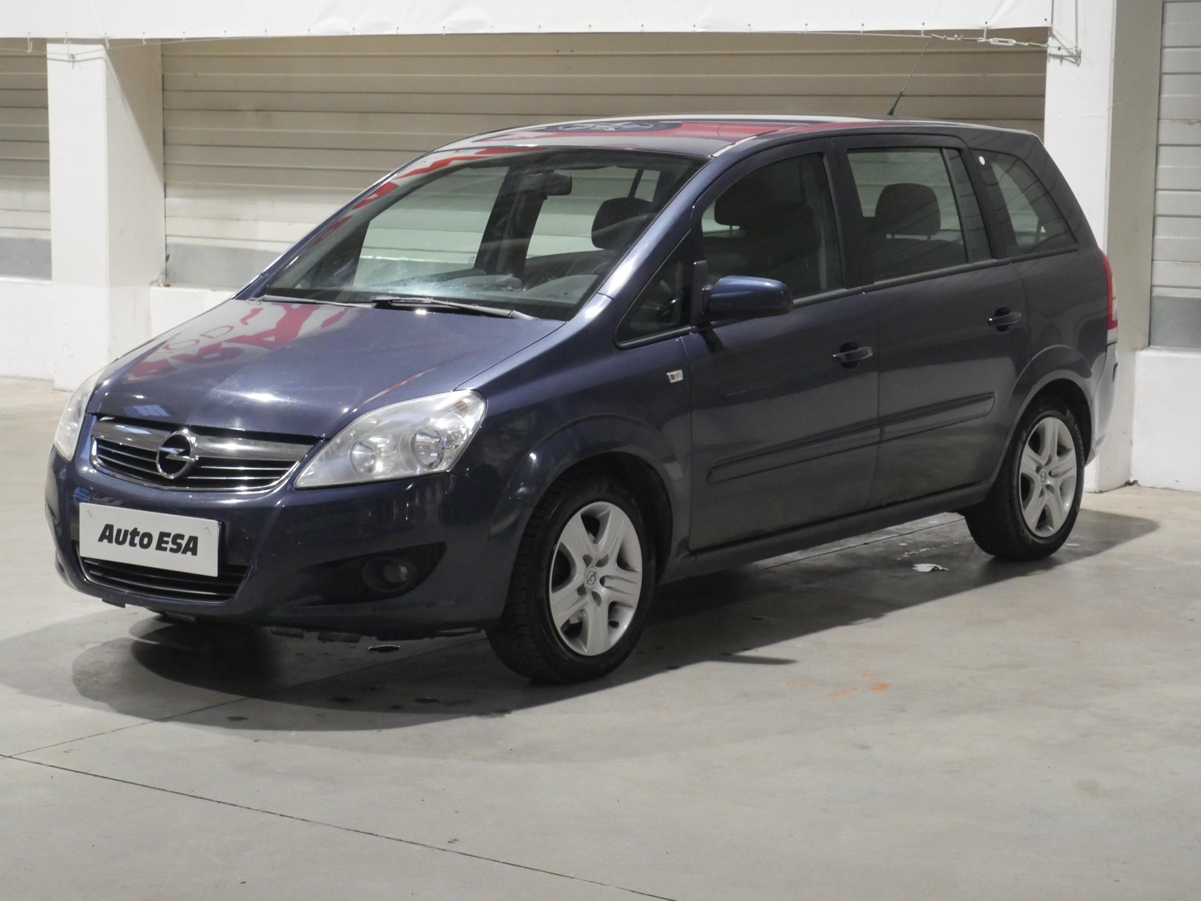 Opel Zafira, 2009 - pohled č. 3