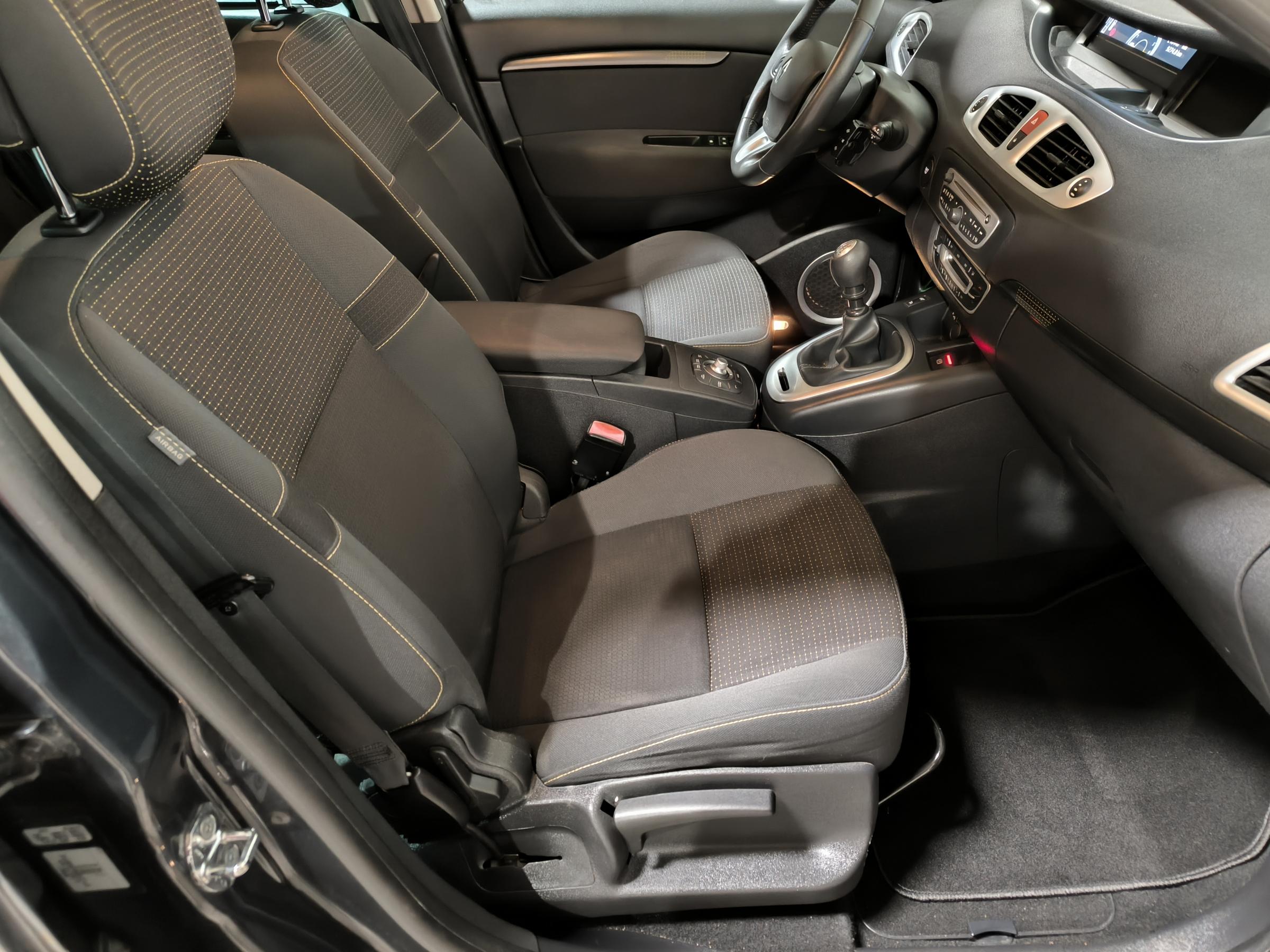 Renault Scénic, 2010 - pohled č. 10