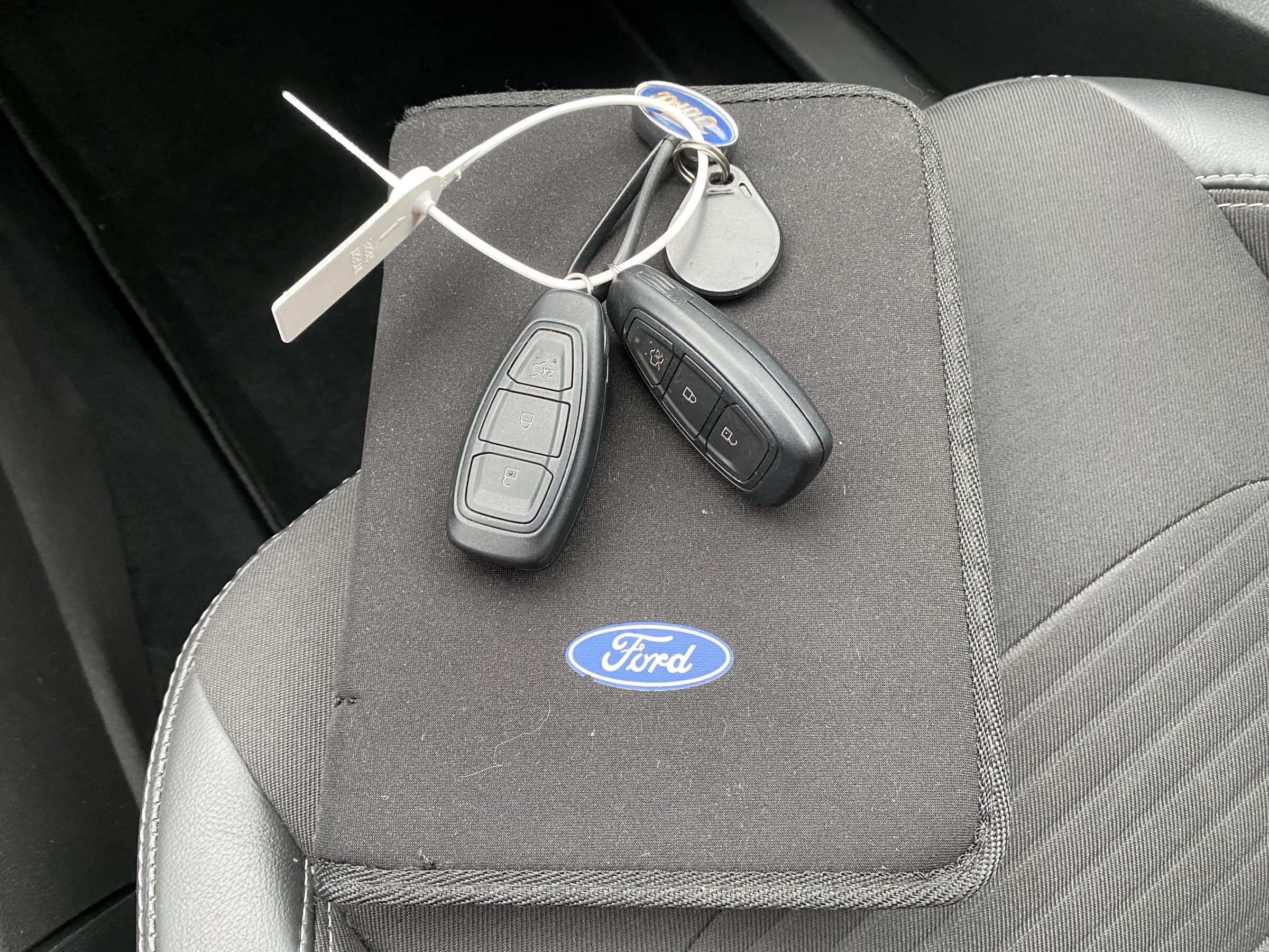 Ford Kuga, 2017 - pohled č. 18